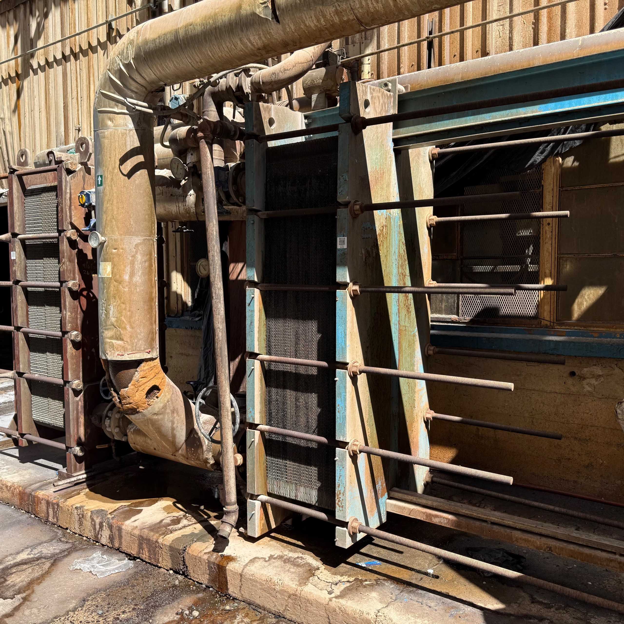 HEAT EXCHANGER - PLATE HEAT EXCHANGER