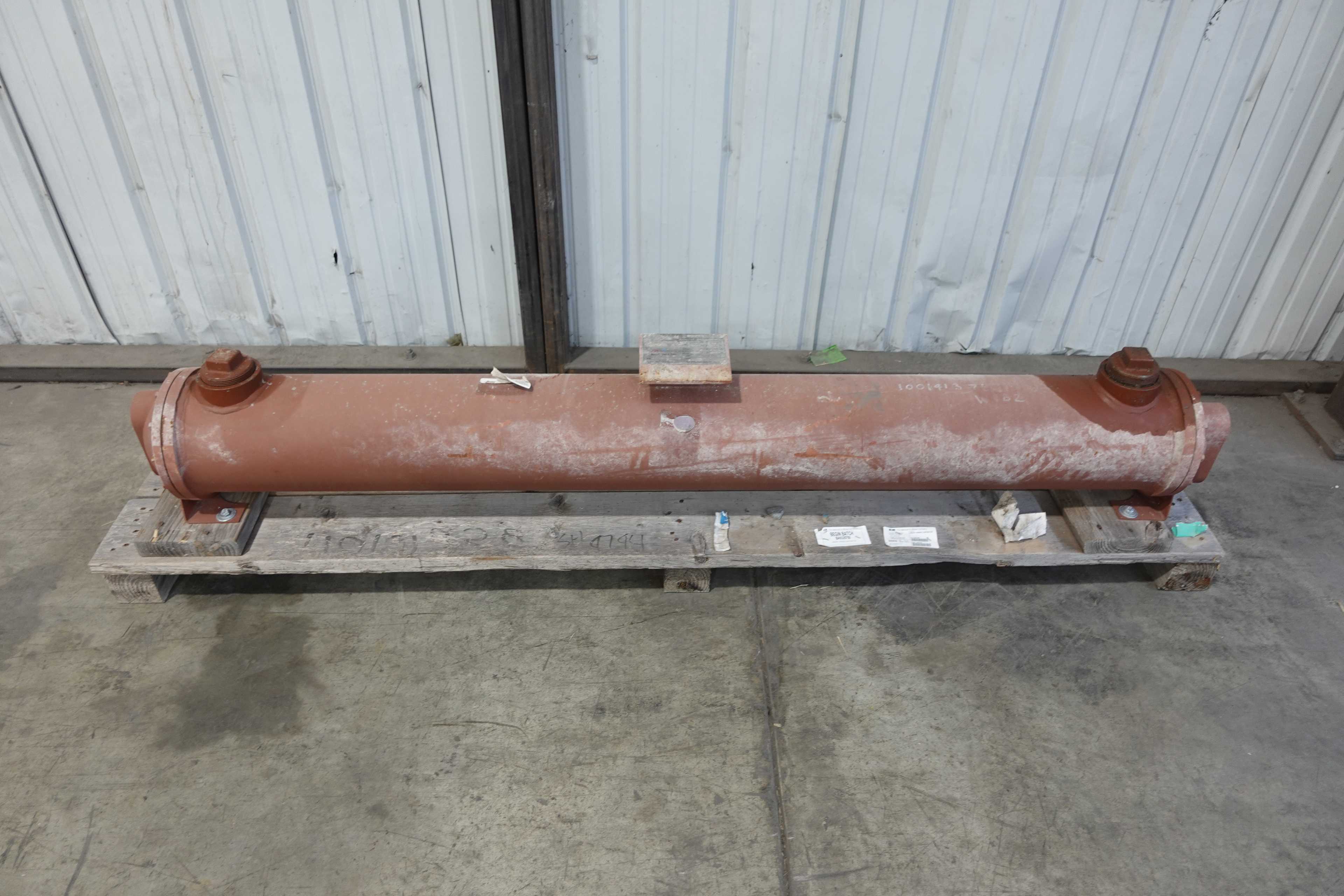 API BASCO 1565-08-072-037 SHELL AND TUBE HEAT EXCHANGER - SHELL & TUBE HEAT EXCHANGER