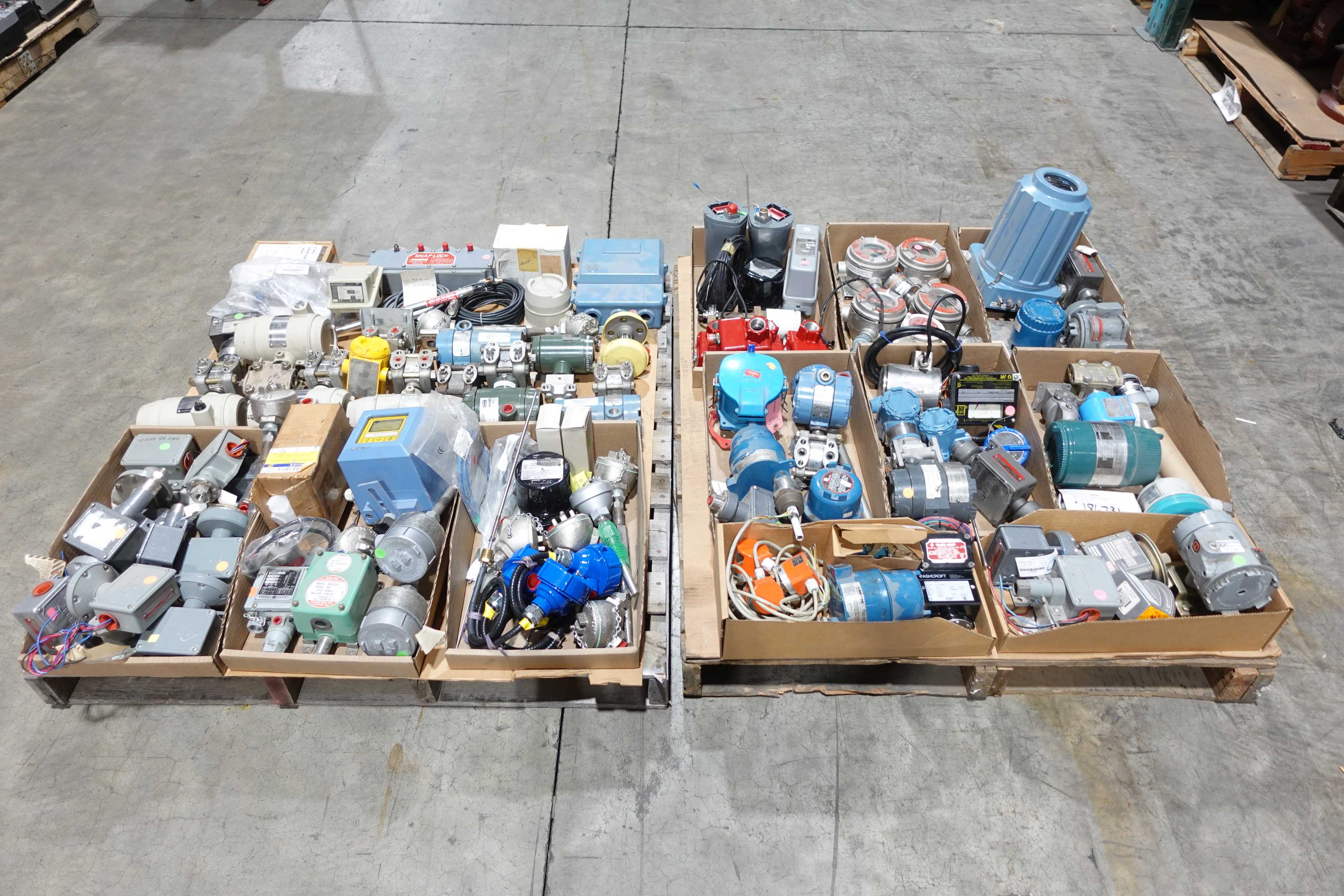 2 PALLETS OF ASSORTED SWITCHES, SENSORS AND TRANSMITTERS - AUTOMATION & CONTROLS