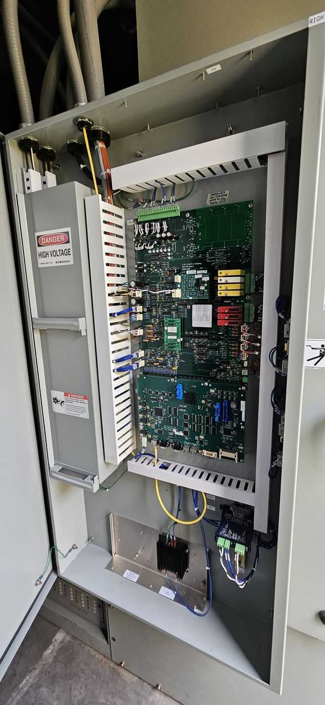 S & C ELECTRIC DSTATCOM DISTRIBUTED STATIC COMPENSATOR SYSTEM - POWER SUPPLIES