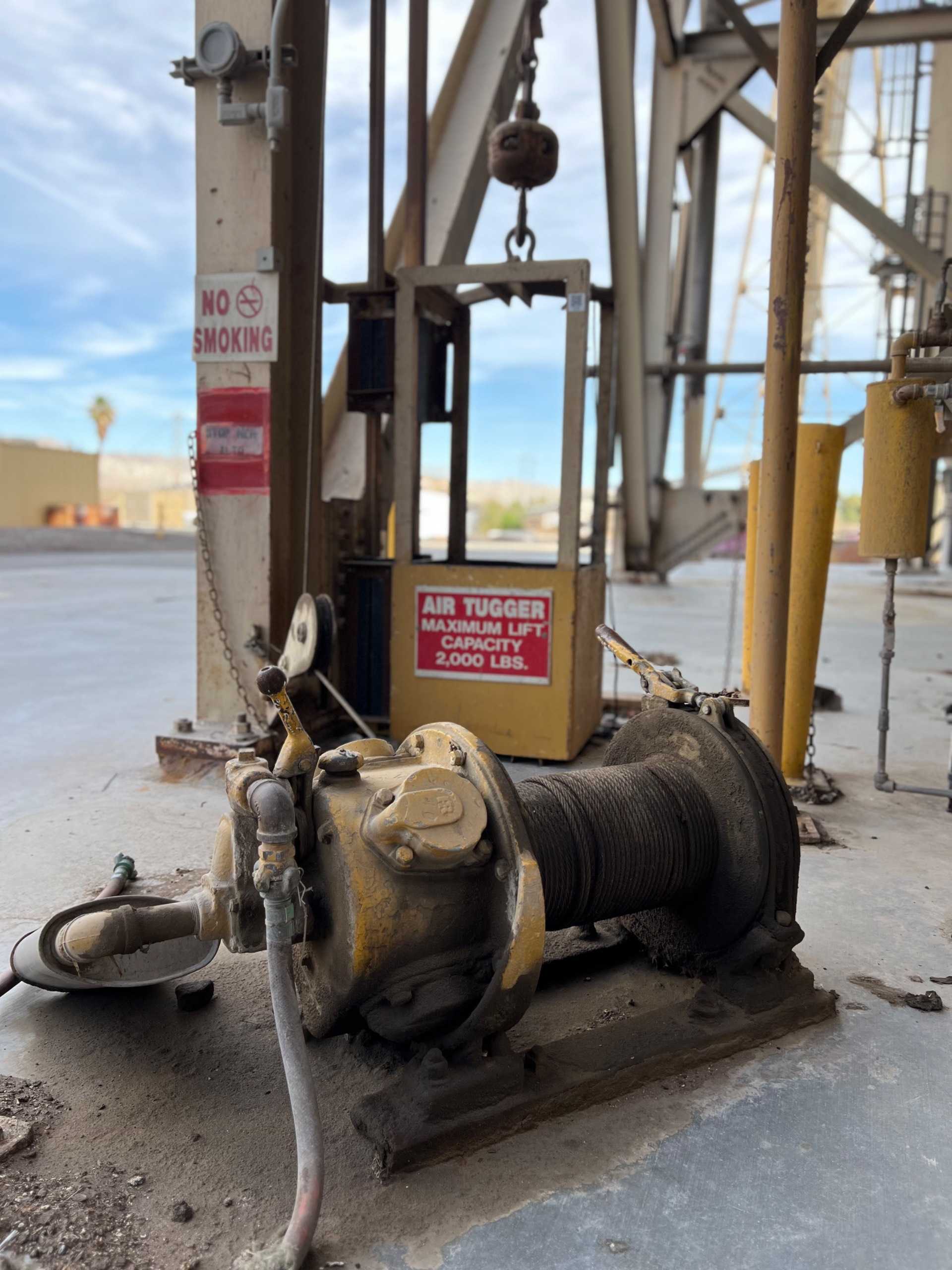 INGERSOLL RAND AIR TUGGER SYSTEM - LIFTING EQUIPMENT