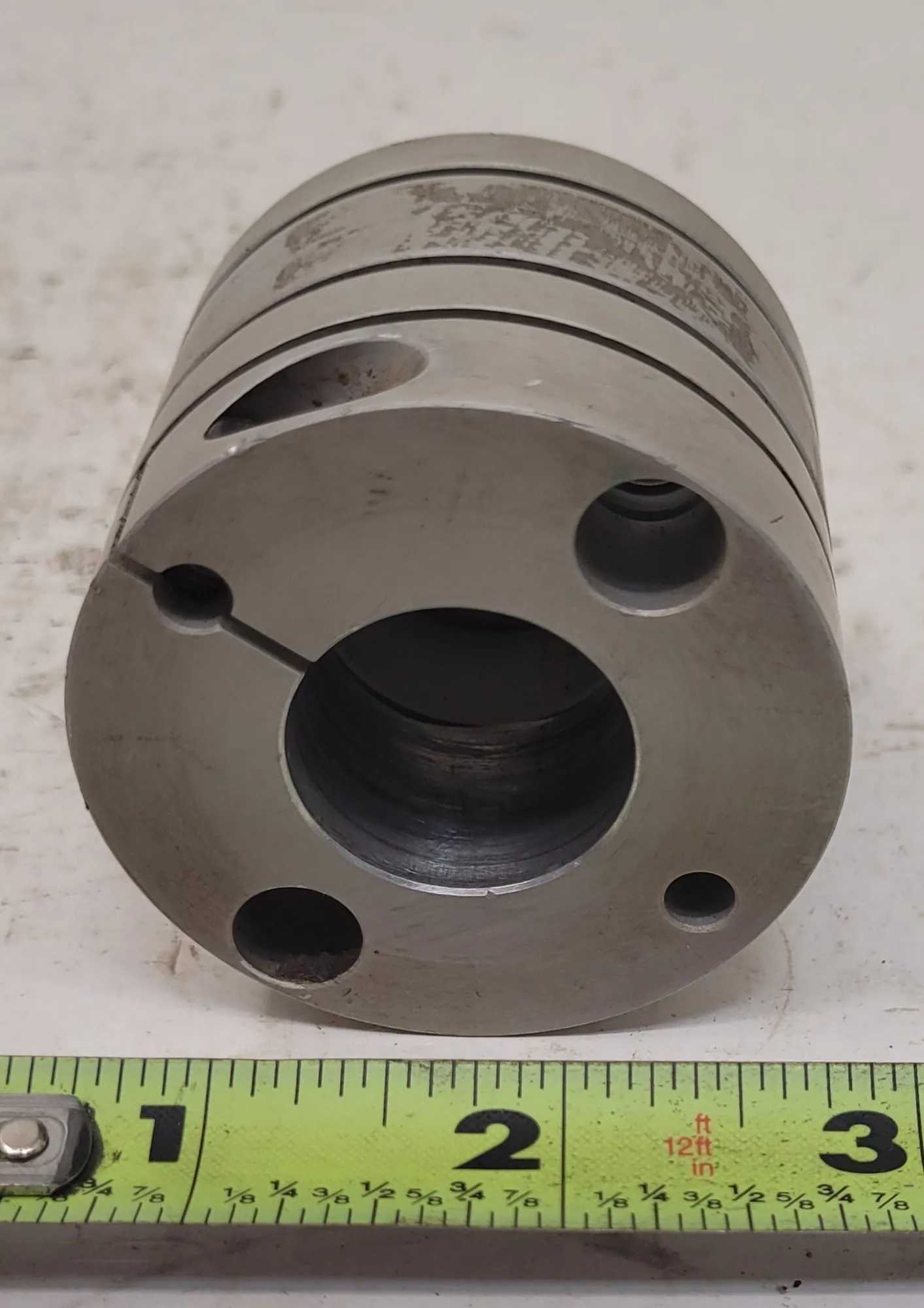 MIKI PULLEY SFC-050 FLEXIBLE COUPLING (OAL 2.32IN, BODY DIA 2.19IN, BORE DIA 14MM/1.5IN) - MACHINE TOOLING