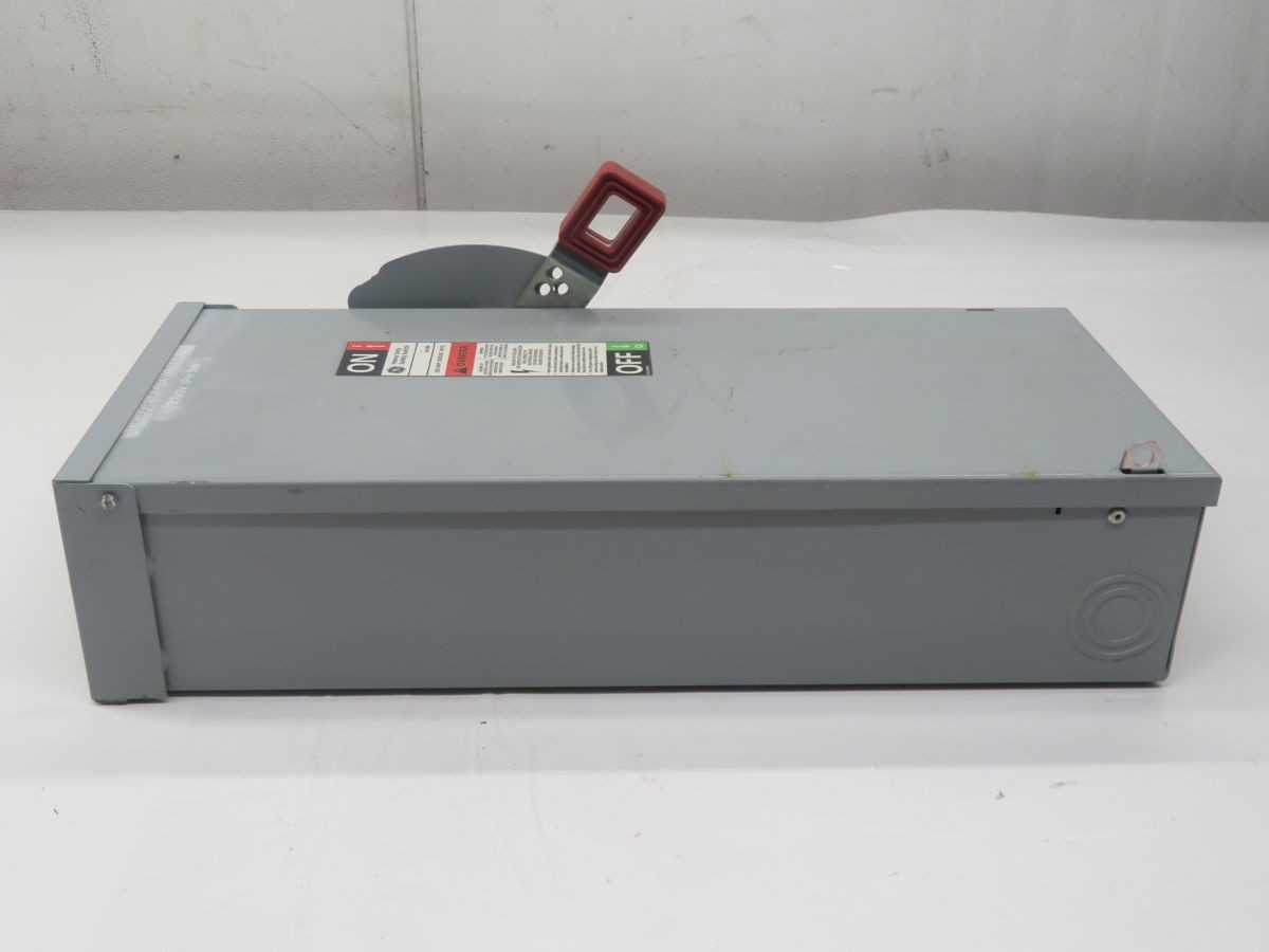 GE TH3363R SAFETY SWITCH T265191 - DISCONNECT SWITCHES