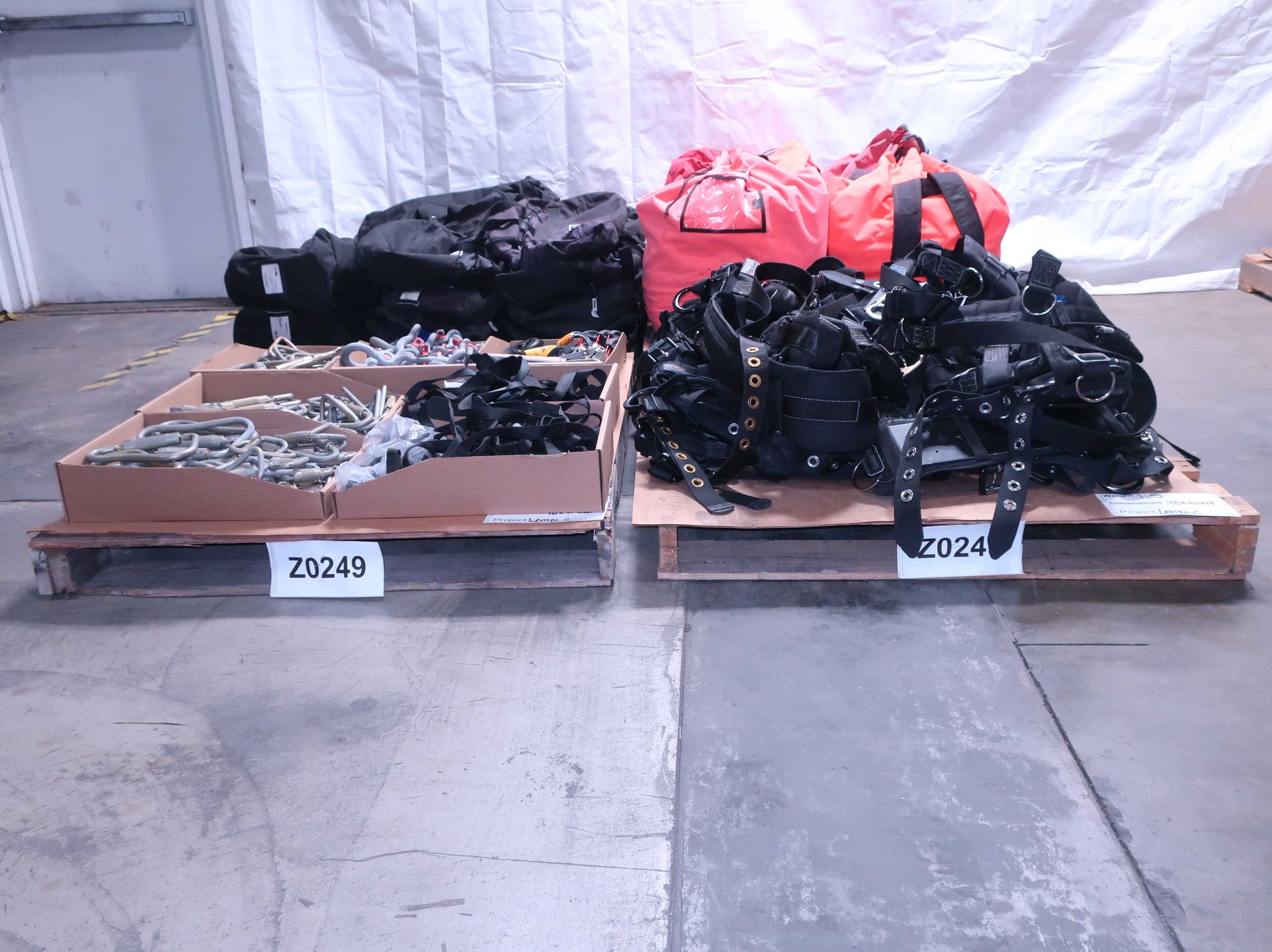 4 PALLETS OF ASSORTED RIGGING