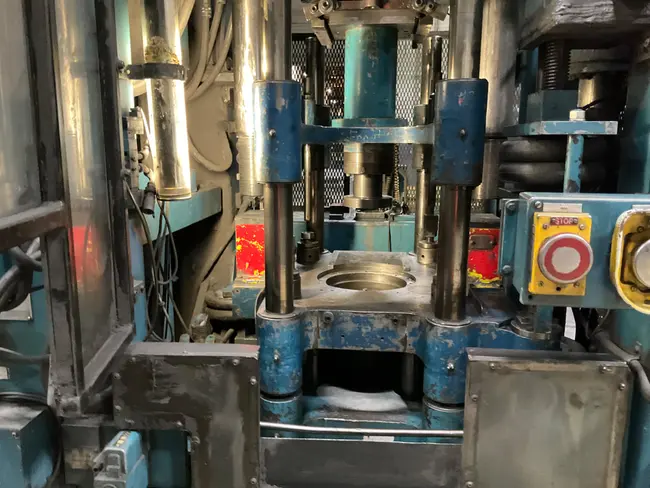 CINCINNATI 110-DC-6 110 TON COMPACTING MECHANICAL PRESS - undefined