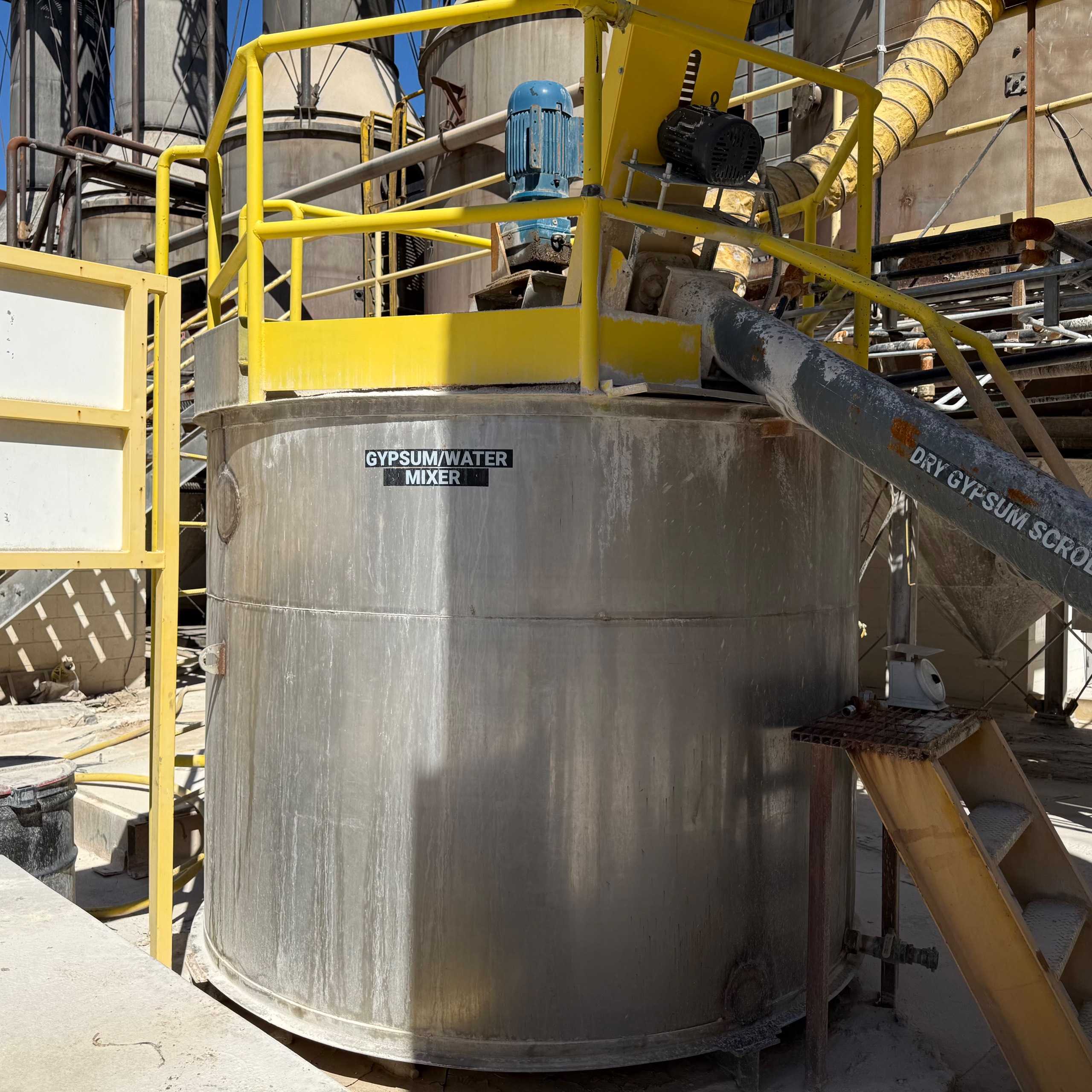 WATER MIXER TANK - TANKS