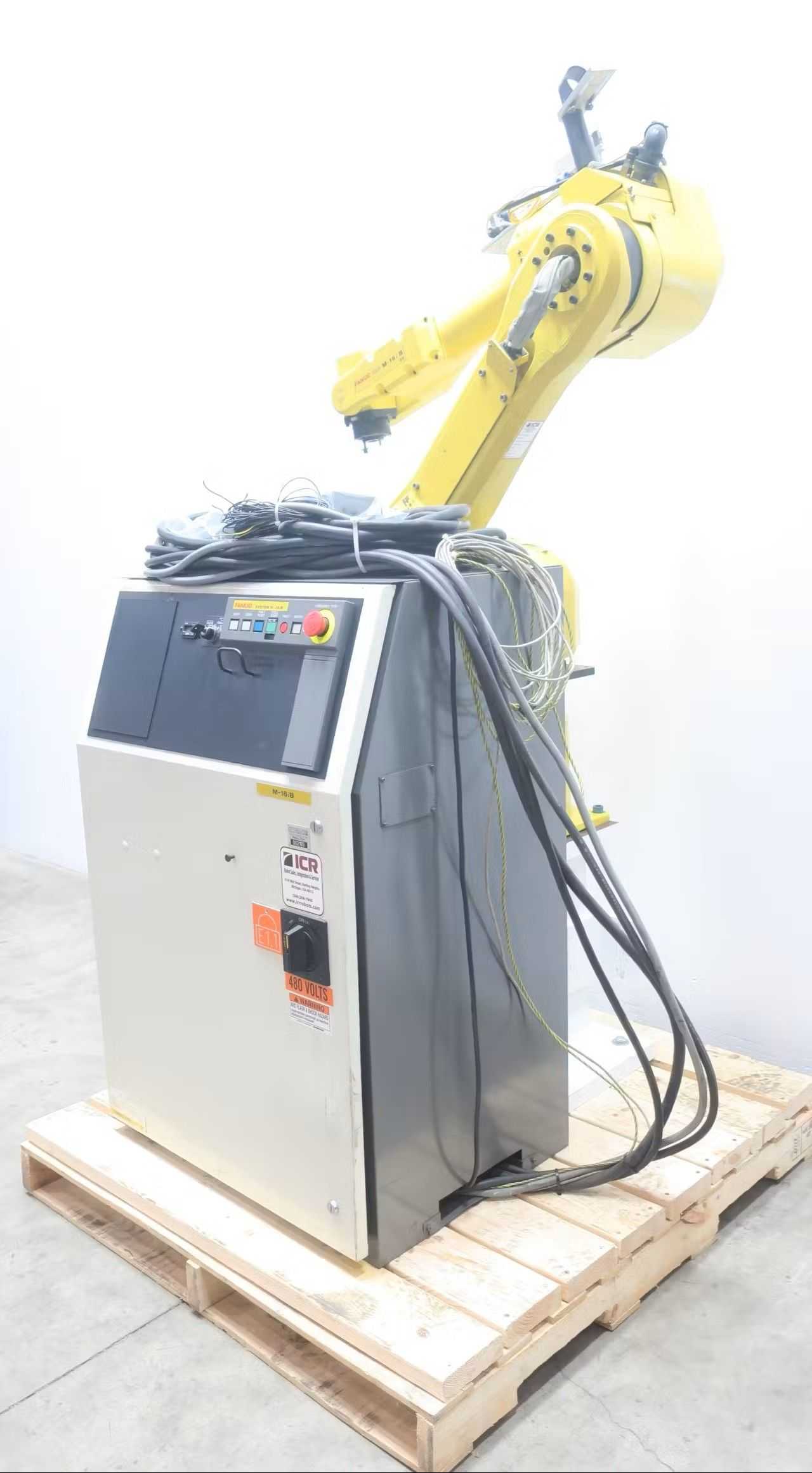 SKU 1744177 - FANUC M-16IB/20 A05B-1216-B202 R-J3IB ROBOT, 480V-AC, 20 KG, 3 PH - INDUSTRIAL ROBOTS