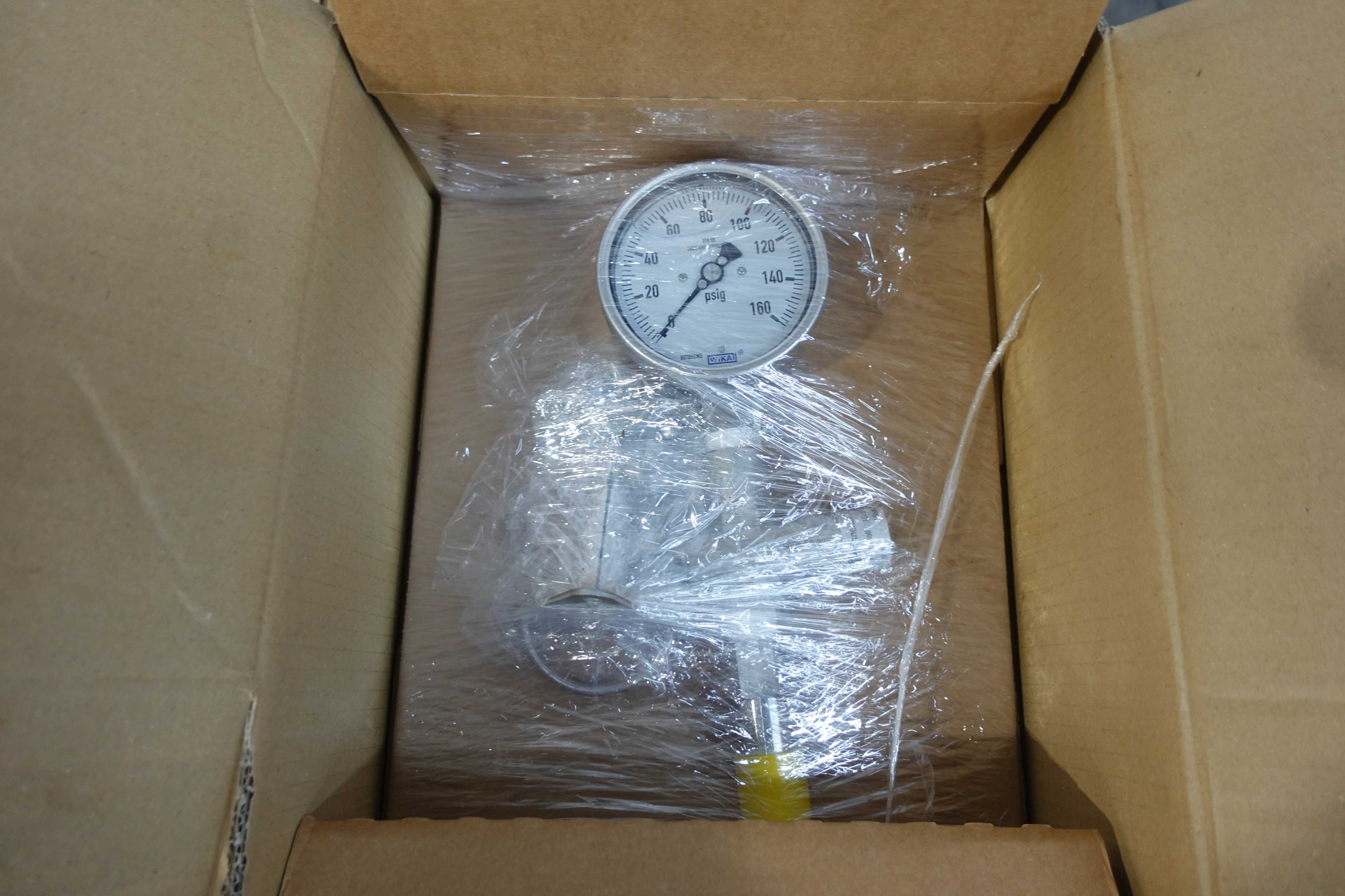 SKU 1761252 - PALLET OF WIKI 233.30.100 PRESSURE GAUGES - INSTRUMENTATION
