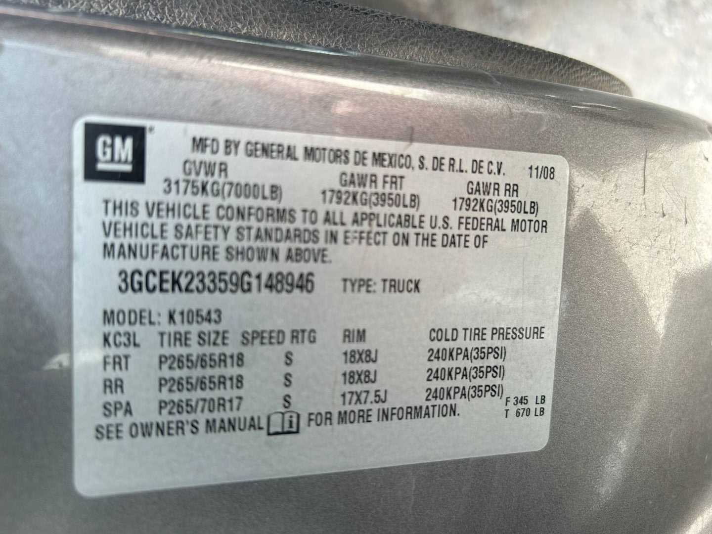 2009 CHEVROLET SILVERADO PICKUP TRUCK - PICKUP TRUCKS