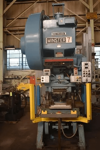 MINSTER #7 DIENAMIC OBI PRESS 75T 4" STROKE 90-180SPM 19000LB - MECHANICAL PRESSES