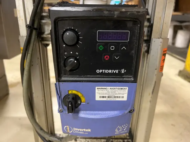 ADJUSTABLE POWER BELT CONVEYOR - undefined