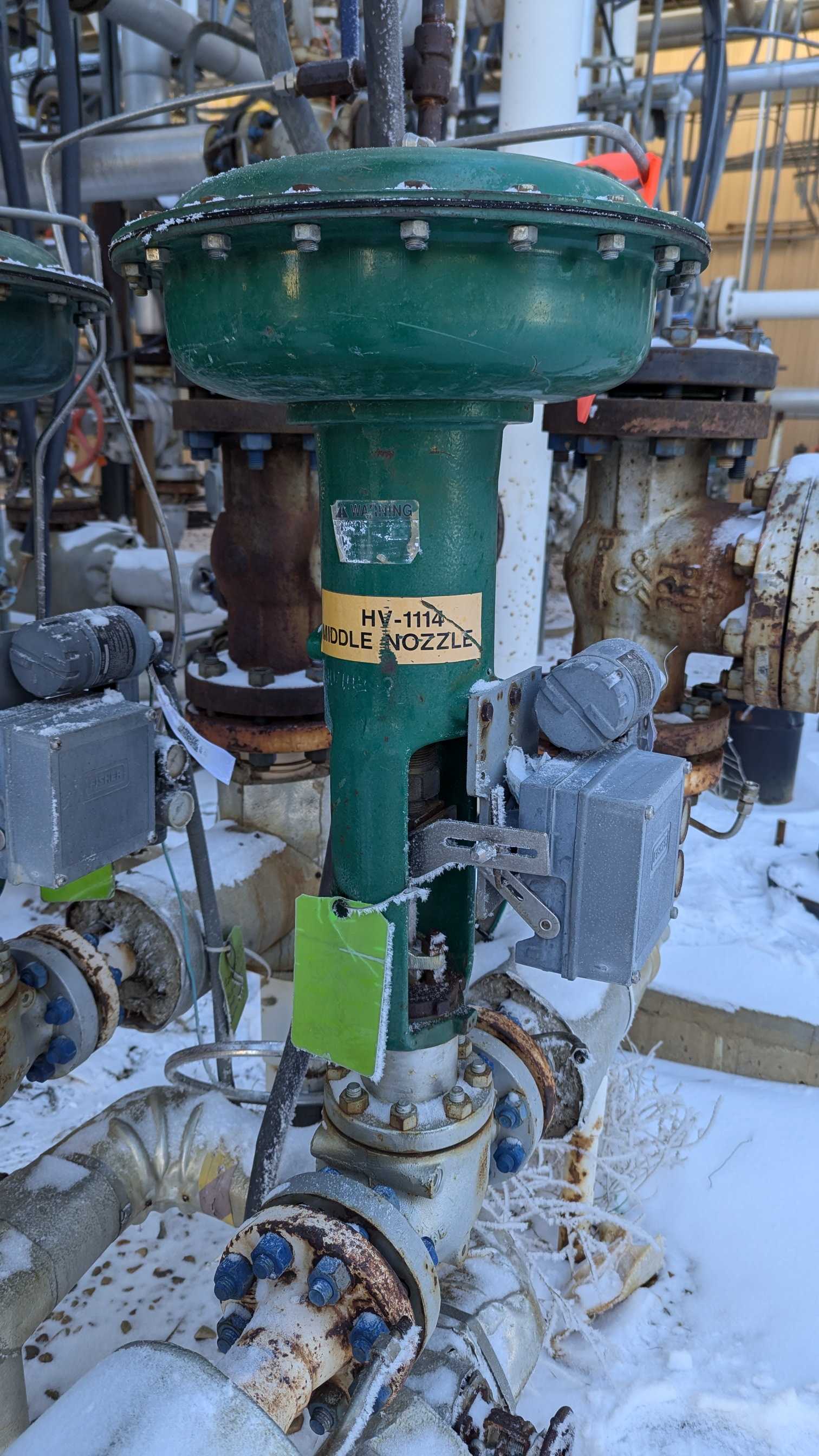 FISHER ET CONTROL VALVE & 657 ACTUATOR ASSEMBLY - VALVE & ACTUATOR ASSEMBLY