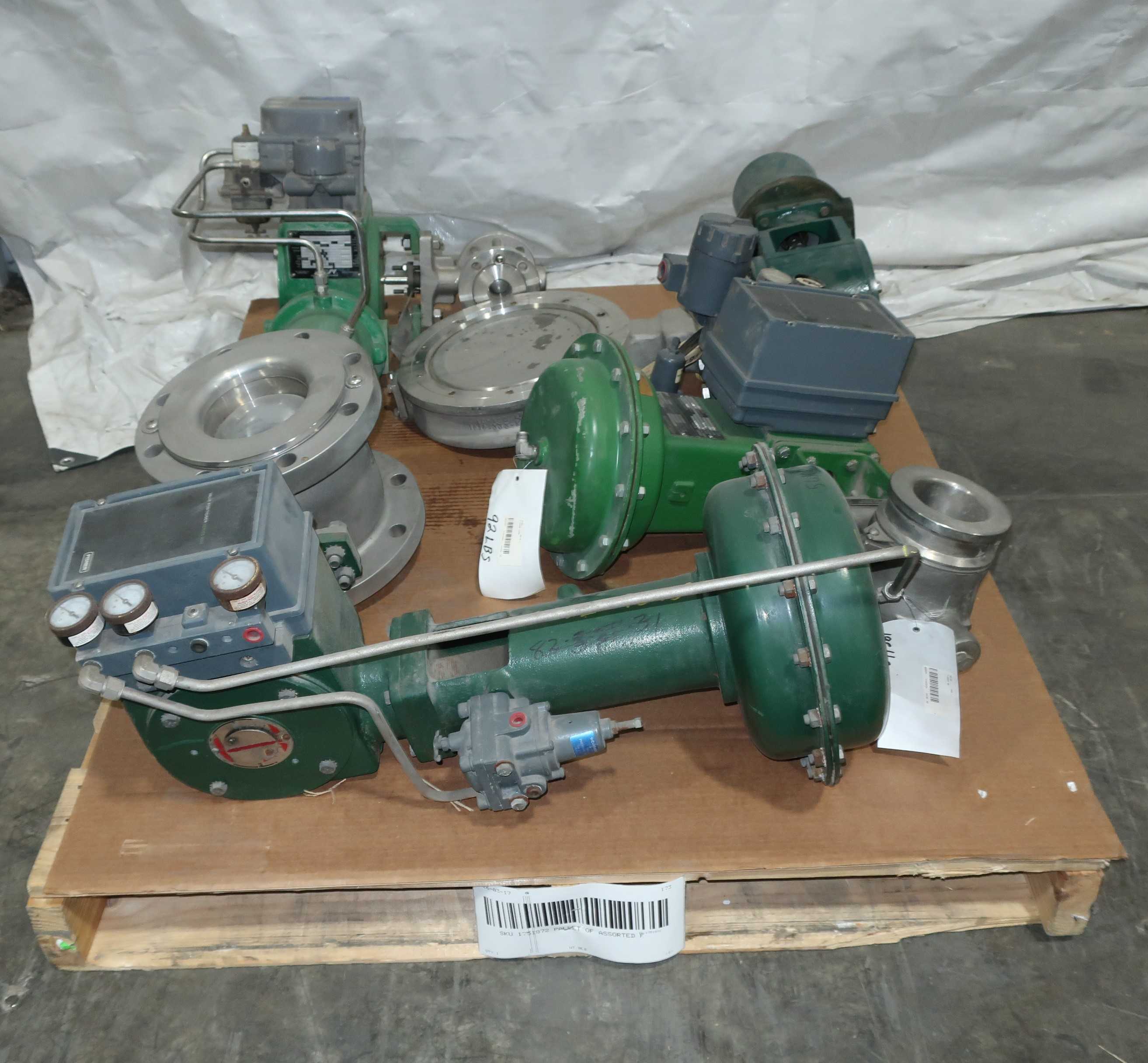 SKU 1751872 - PALLET OF ASSORTED FISHER CONTROL VALVES - DIRECTIONAL CONTROL VALVE