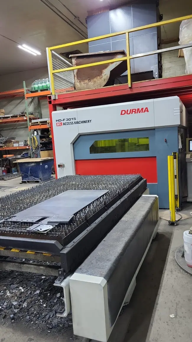 2022 DURMA HDF-L 3015 V 12,000 WATT FIBER LASER CUTTING MACHINE - undefined