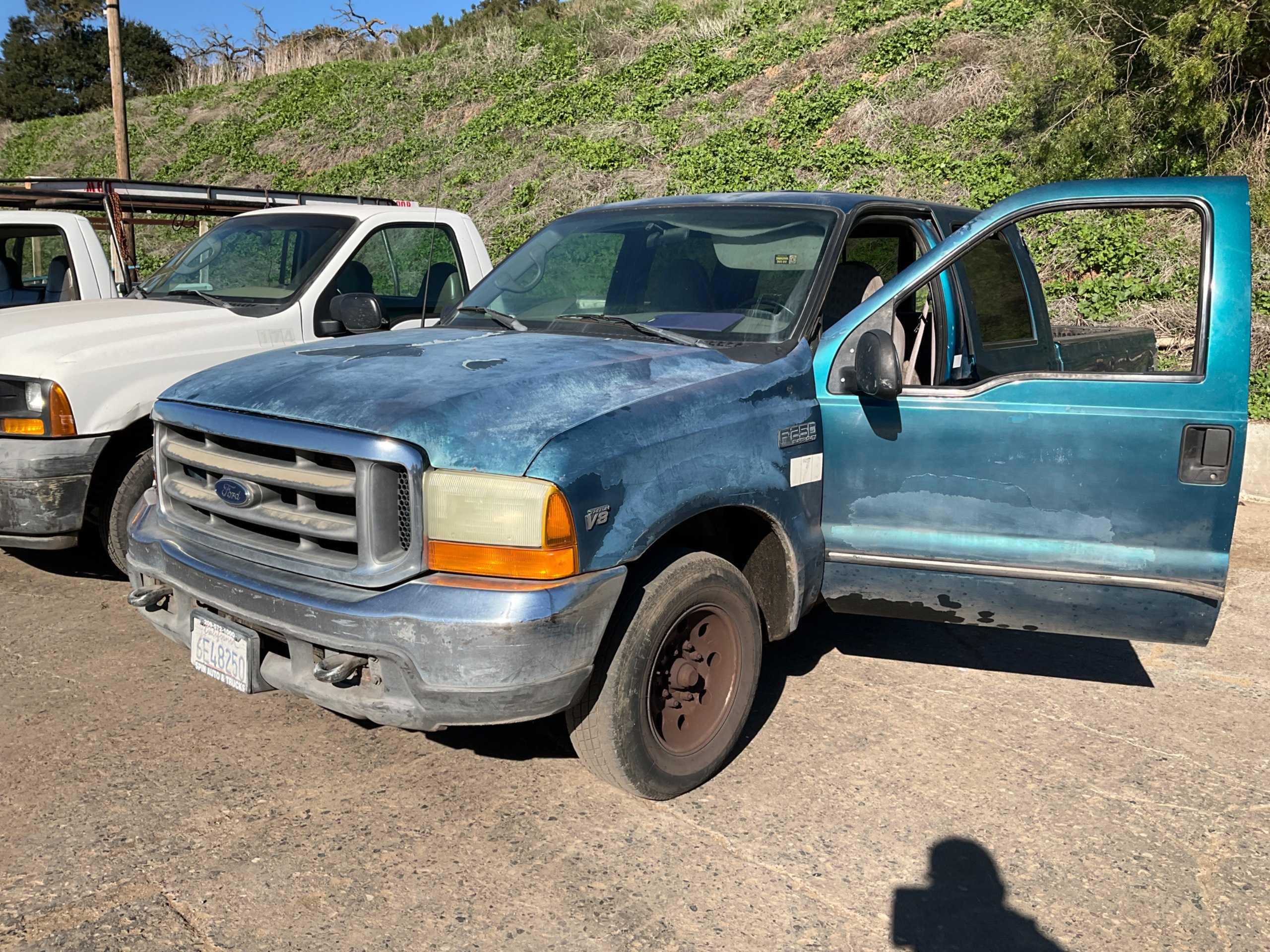 1999 FORD F-250 PICKUP TRUCK - PICKUP TRUCKS
