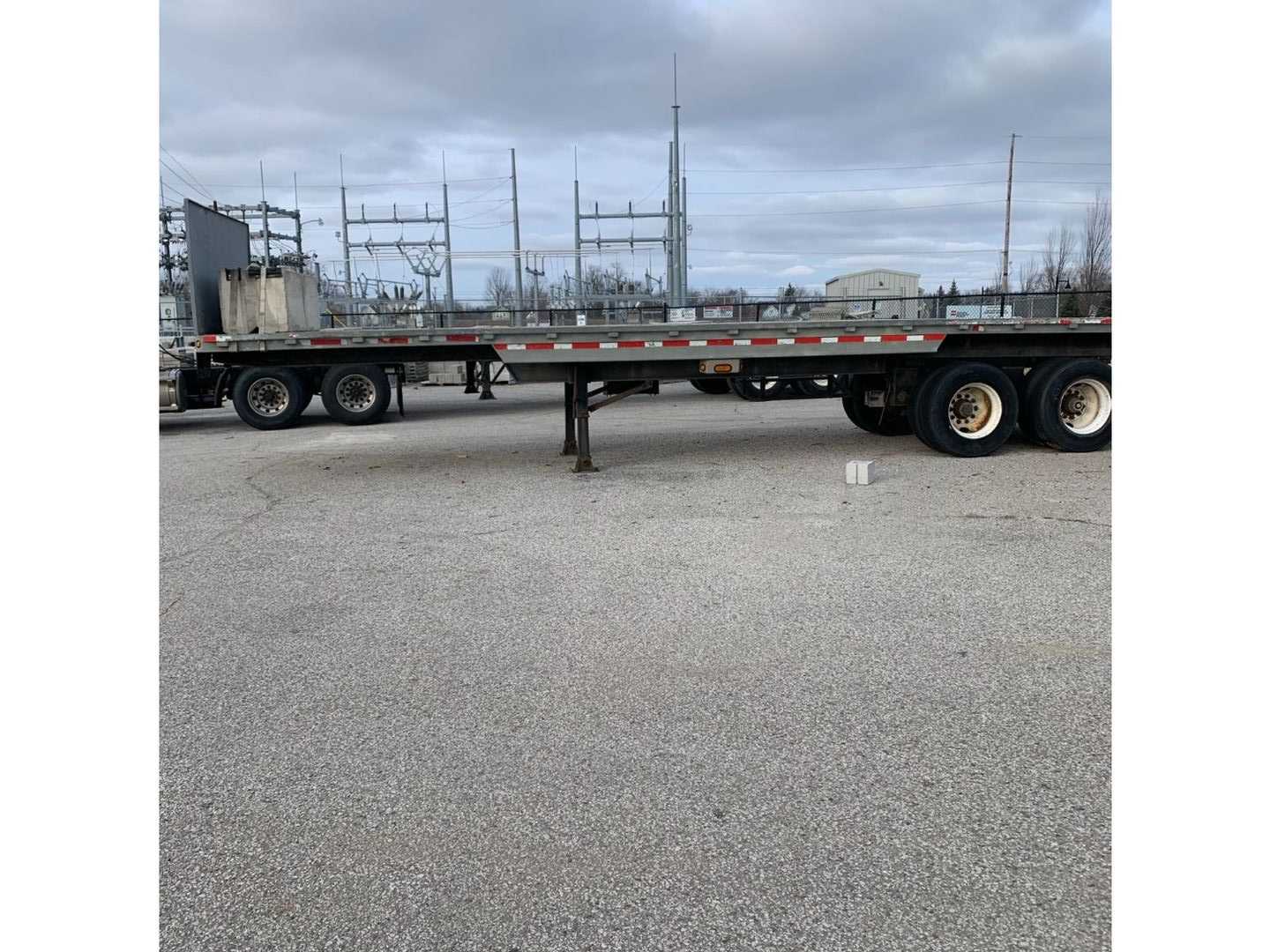 2007 TOWER TRAILER SEMI TRAILER - FLATBED TRAILER