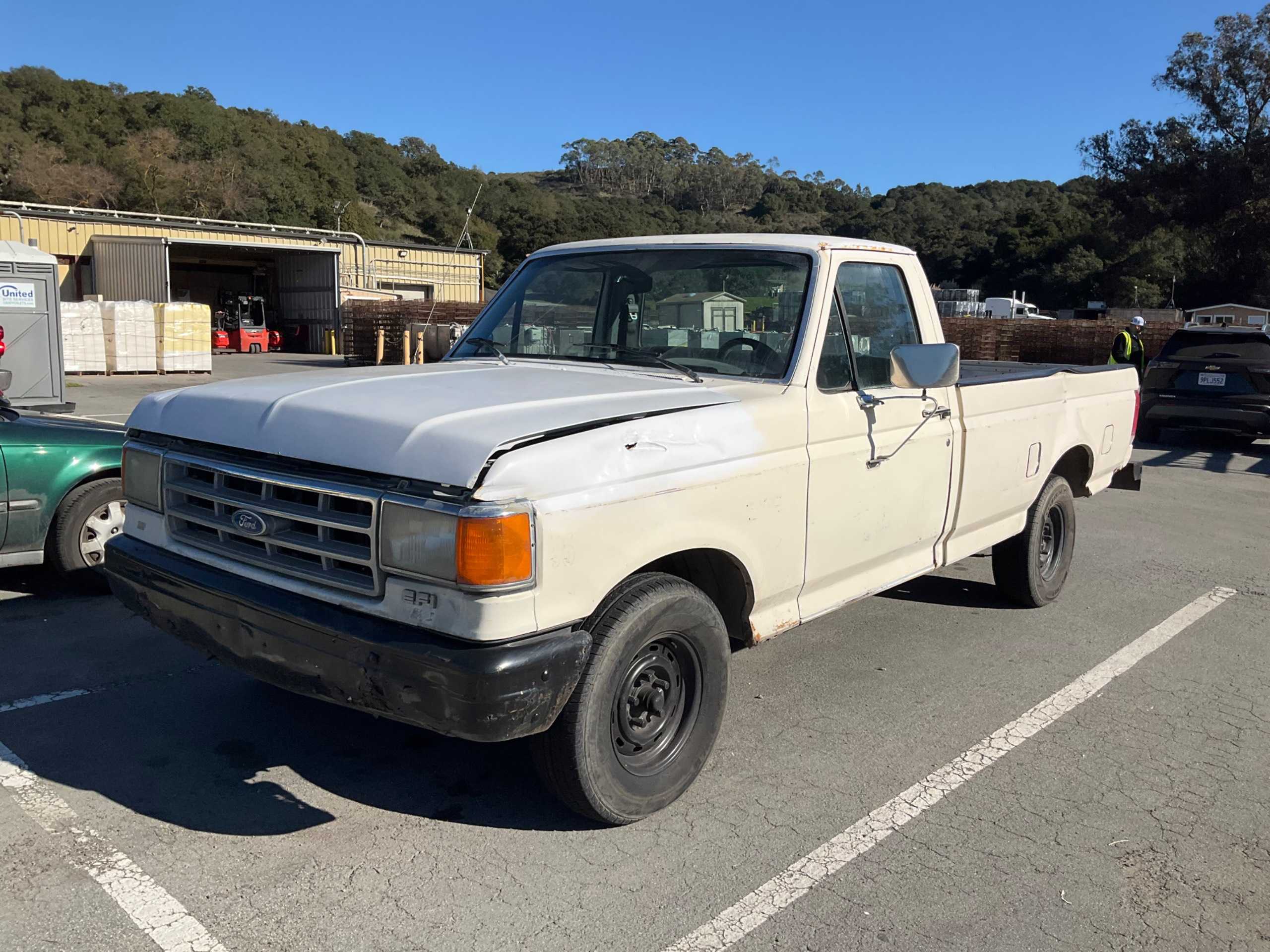 1987 FORD F-150 PICKUP TRUCK - PICKUP TRUCKS