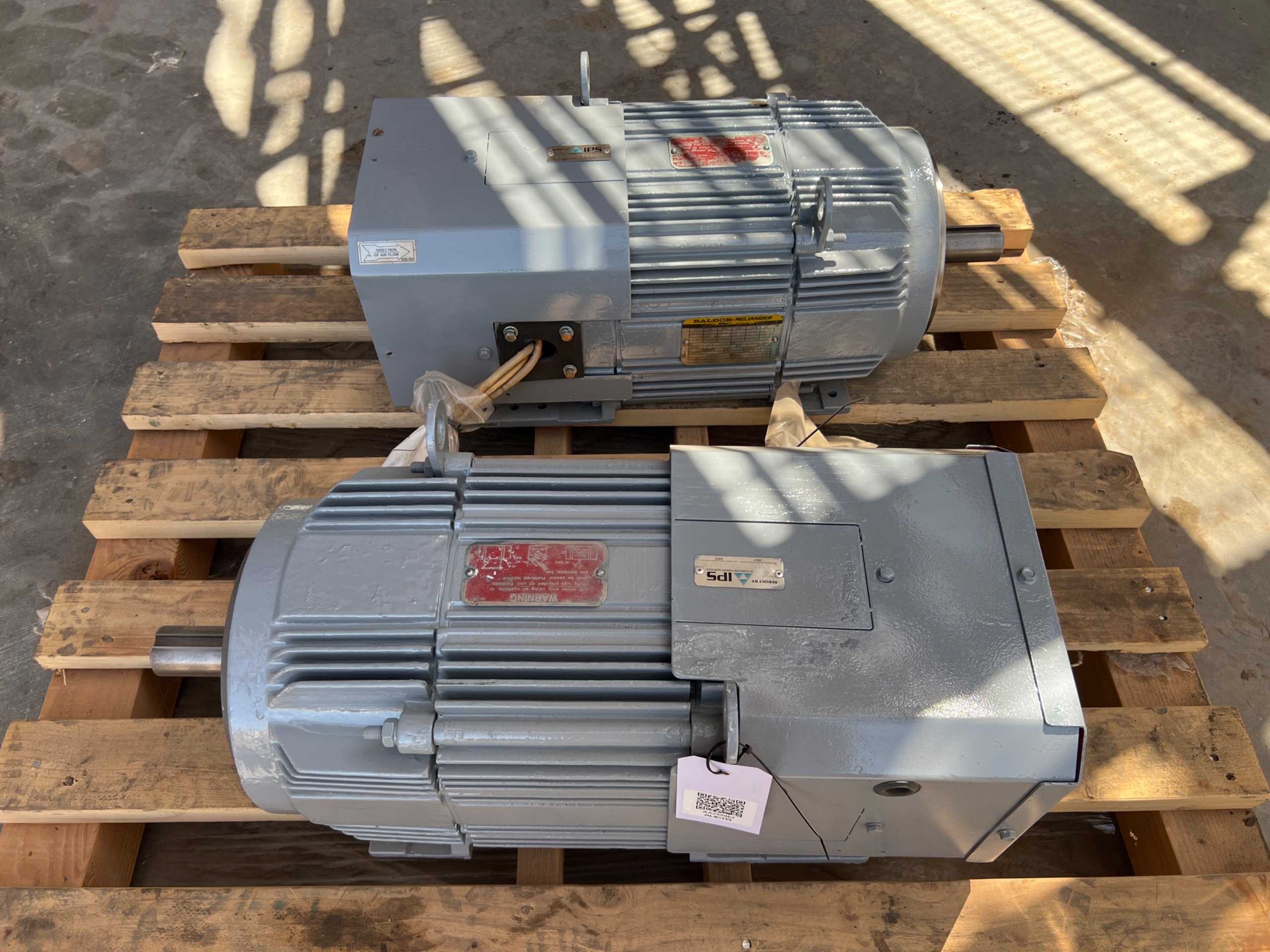 QTY 2: BALDOR MOTORS - AC MOTOR