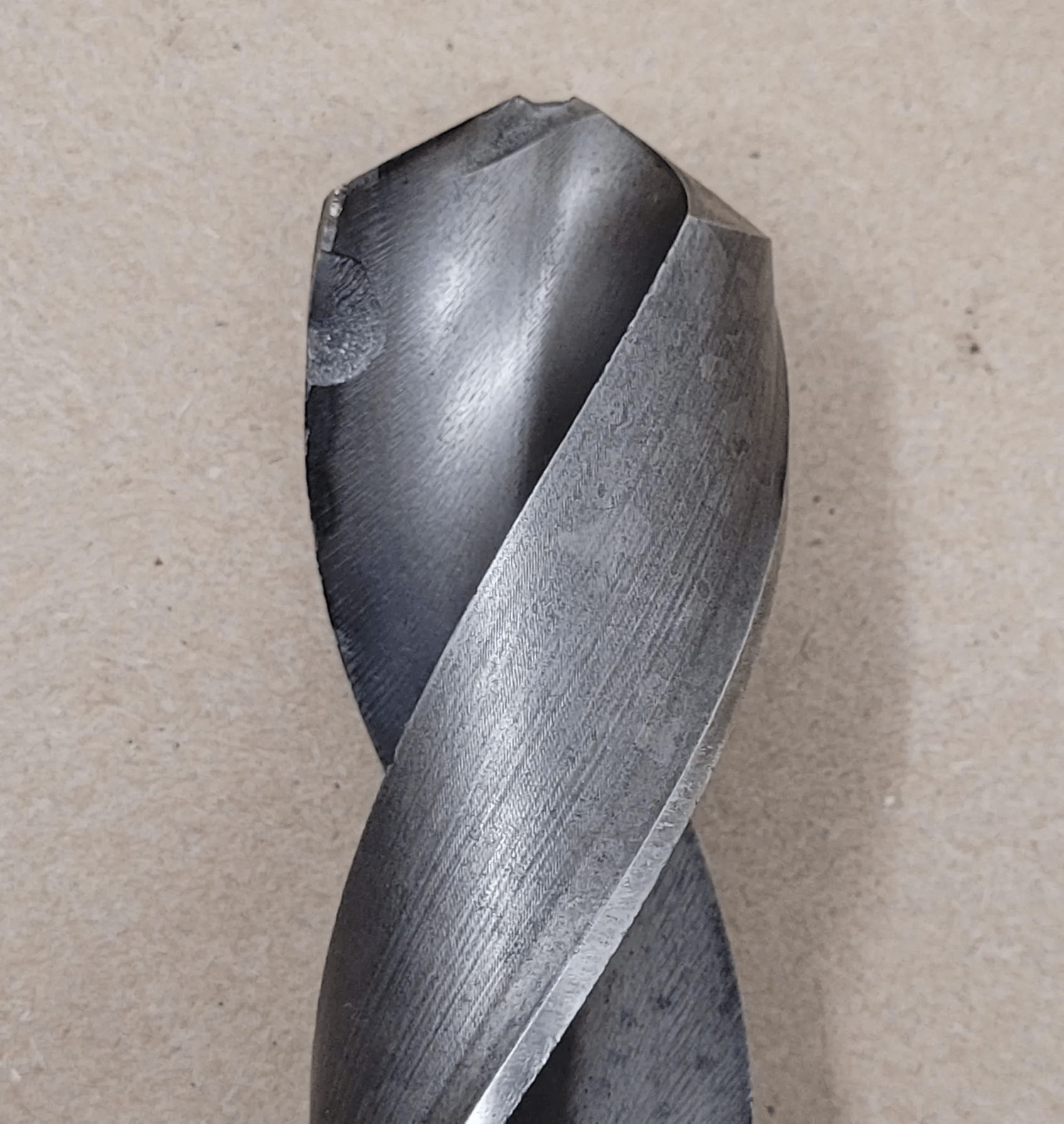 MORSE USA 1-13/32" HSS TWIST DRILL, 4MT SHANK, 12" OAL, 6" FLUTE LENGTH - MACHINE TOOLING