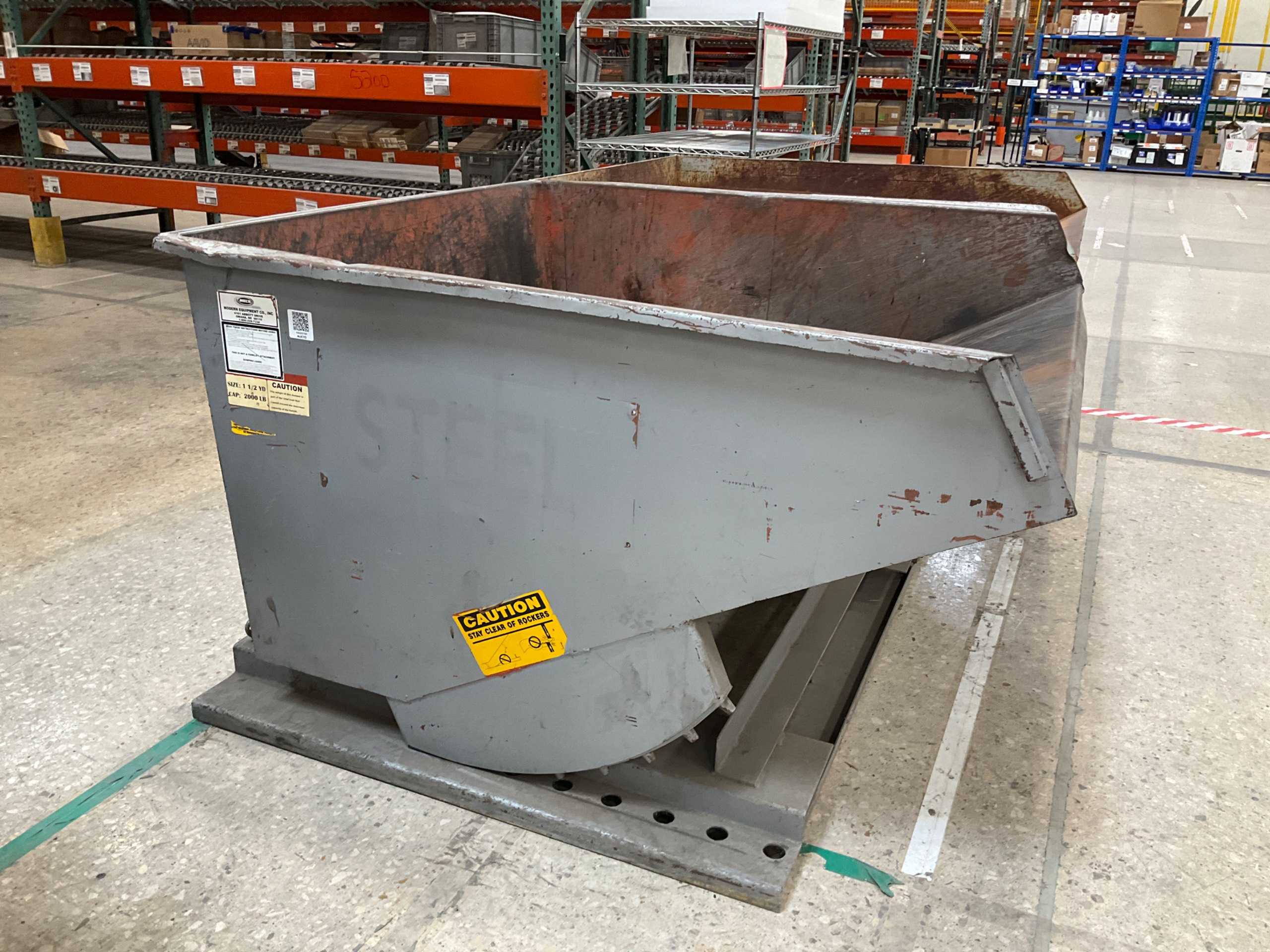 SELF DUMPING HOPPER SELF DUMPING HOPPER