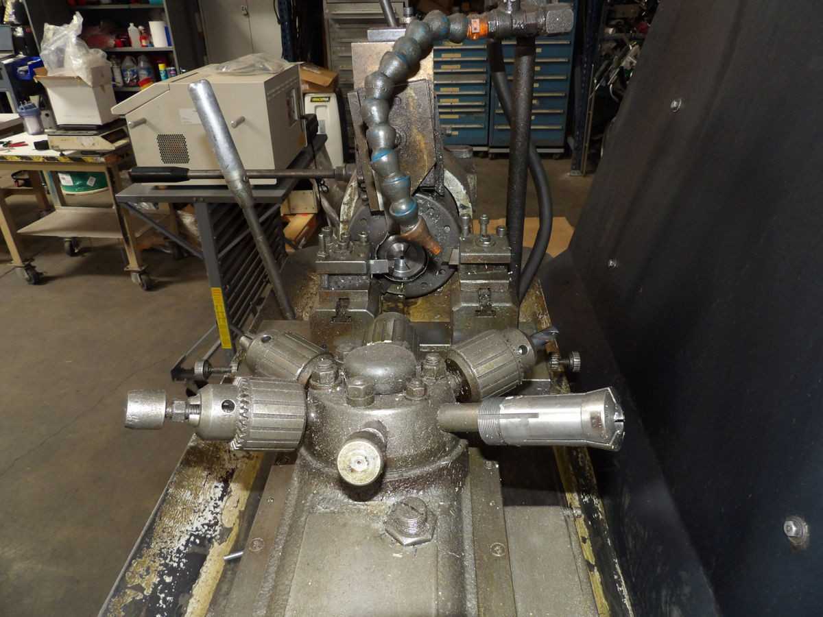 LIN HUAN MACHINERY 92025 LATHES, 220 VAC, 3 PHASE POWER - LATHES