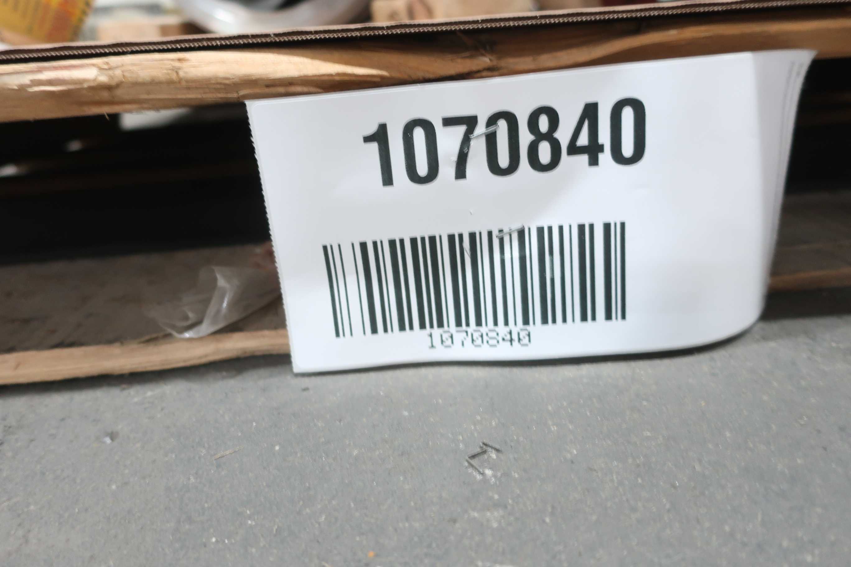 3 PALLETS OF ASSORTED PUMPS AND PUMP ACCESSORIES - PUMP REPLACEMENT PARTS