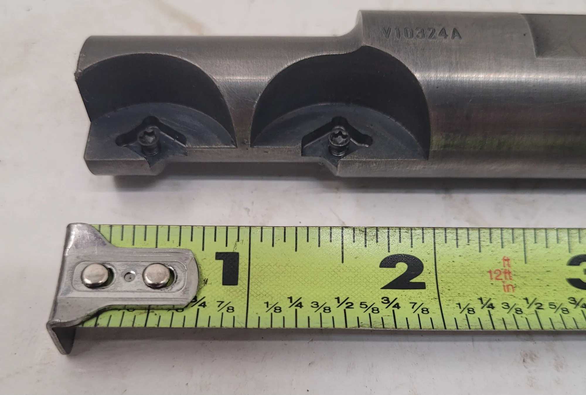 VERMONT V10324 INDEXABLE CHAMFER TOOL, OAL 5IN, SHANK 1IN, BODY .82IN - MACHINE TOOLING