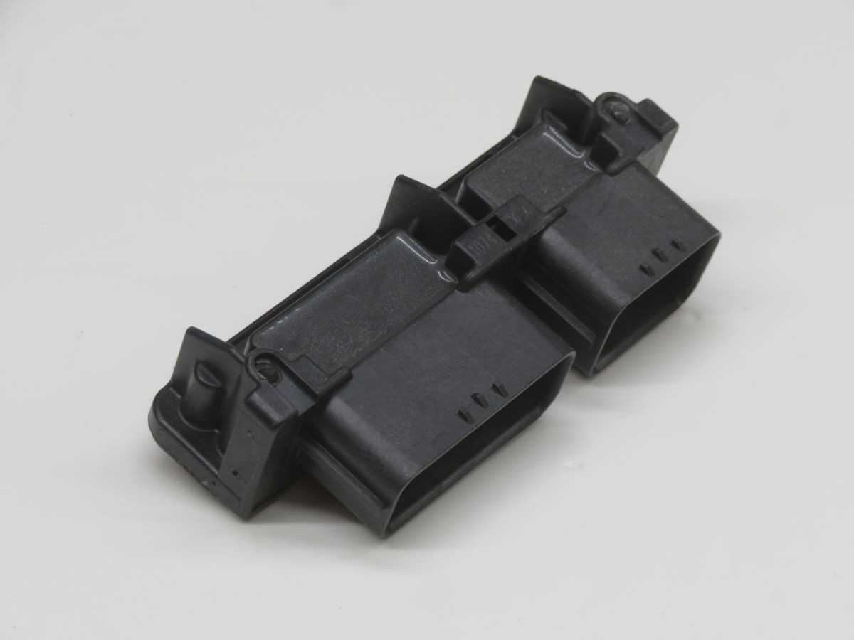 LOT OF 150 TE 638946-2 0.64 MM HEADER CONNECTOR - ELECTRICAL COMPONENTS