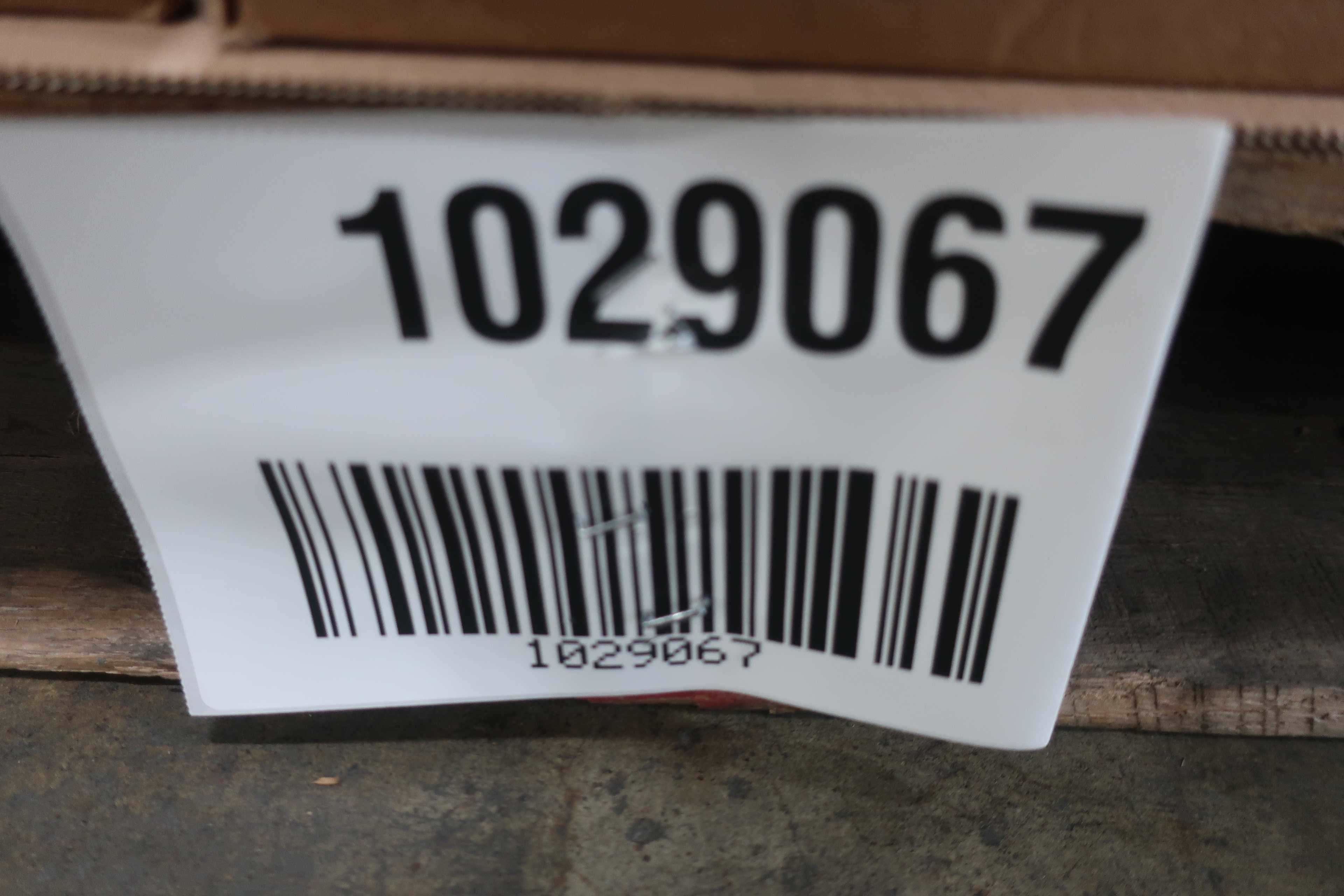 BULK QTY OF INDUSTRIAL PARTS - INDUSTRIAL PARTS
