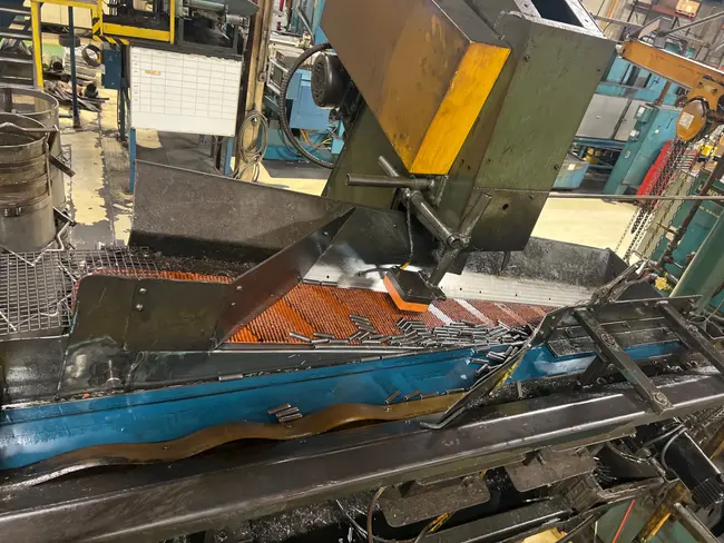 DOUBLE BELT FEEDER - undefined