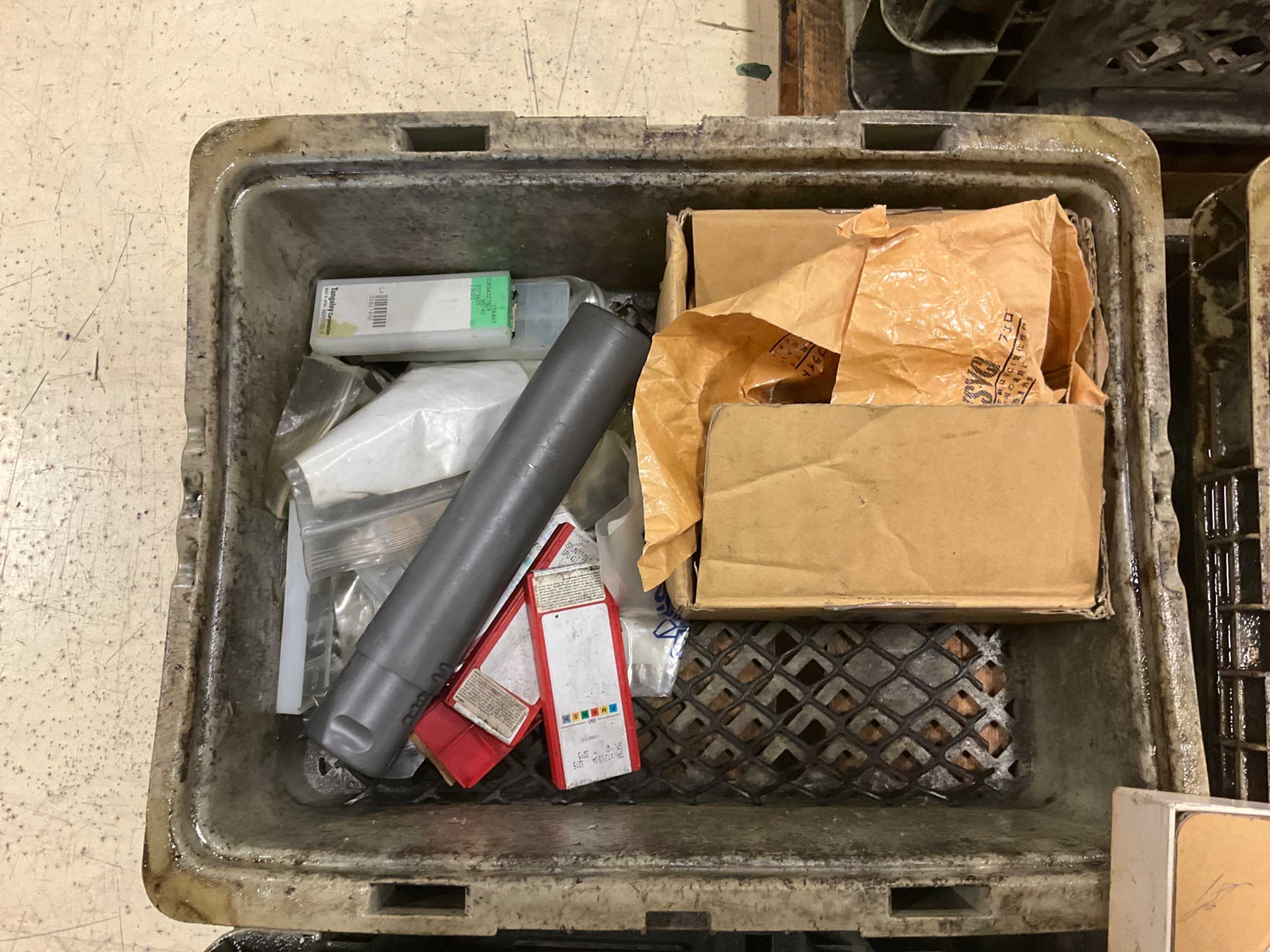 BULK QTY OF INDUSTRIAL PARTS - INDUSTRIAL PARTS