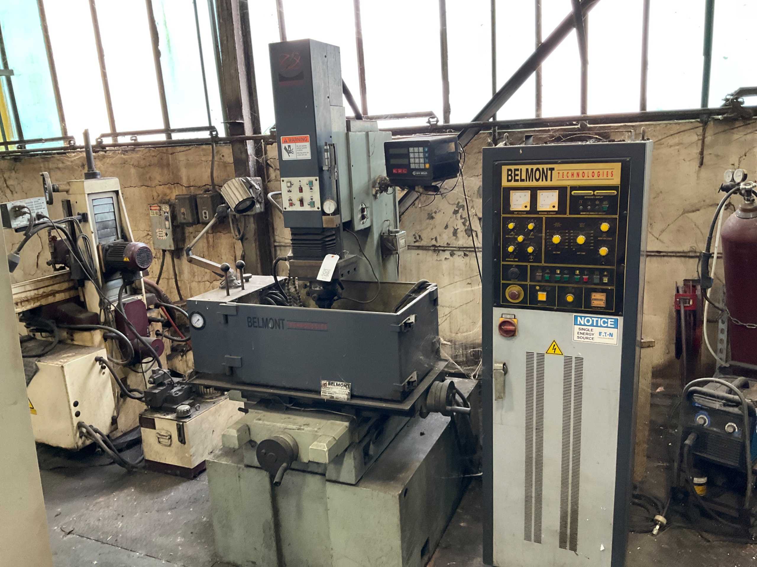 BELMONT MAXICUT DIE SINKER EDM MACHINE - DIE SINKER EDM MACHINES