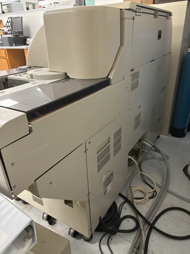 OLYMPUS AU640 CHEMISTRY ANALYZER - undefined