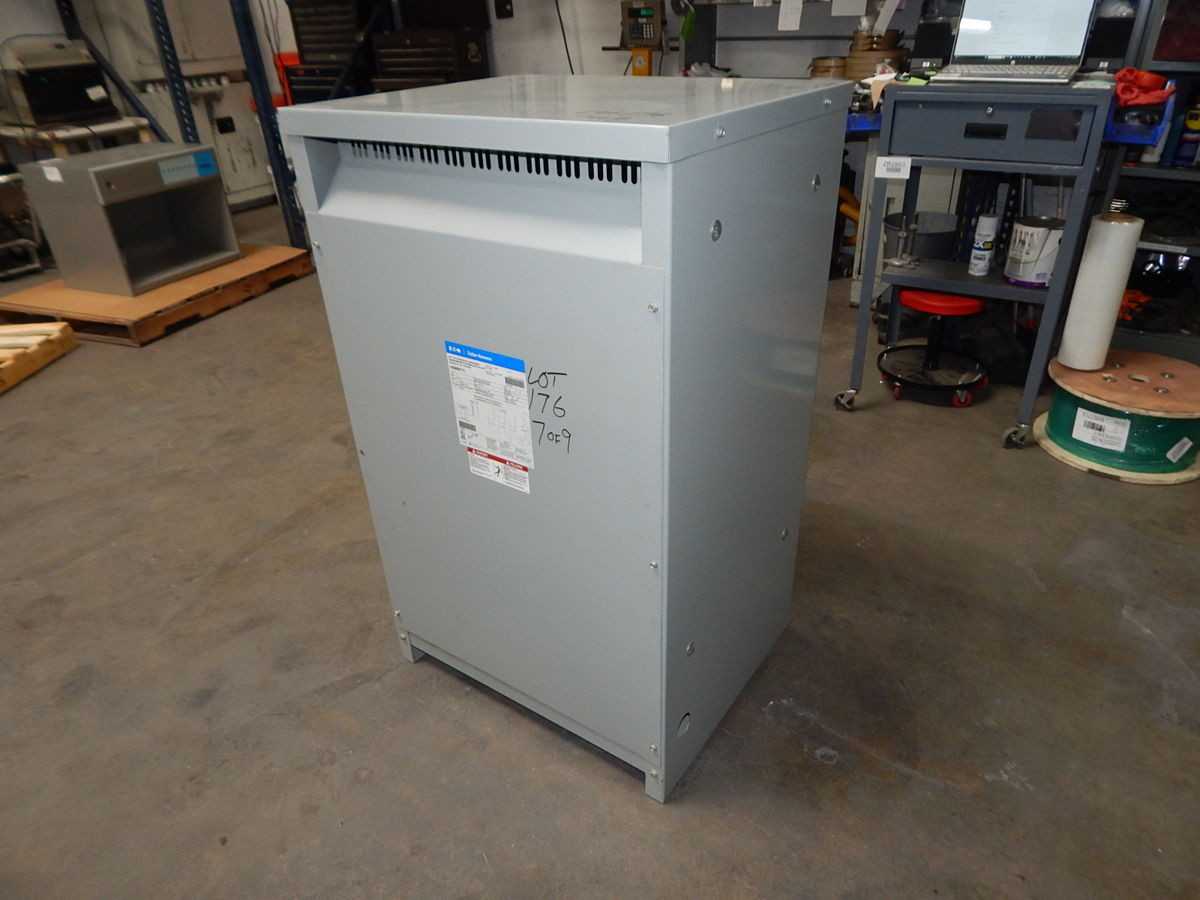 EATON V48M60T12 TRANSFORMER, 112.5 KVA, 3-PHASE, 480V PRI, 208Y/120V SEC, 60 HZ, 220C INS, NEMA 3R - DRY TRANSFORMERS