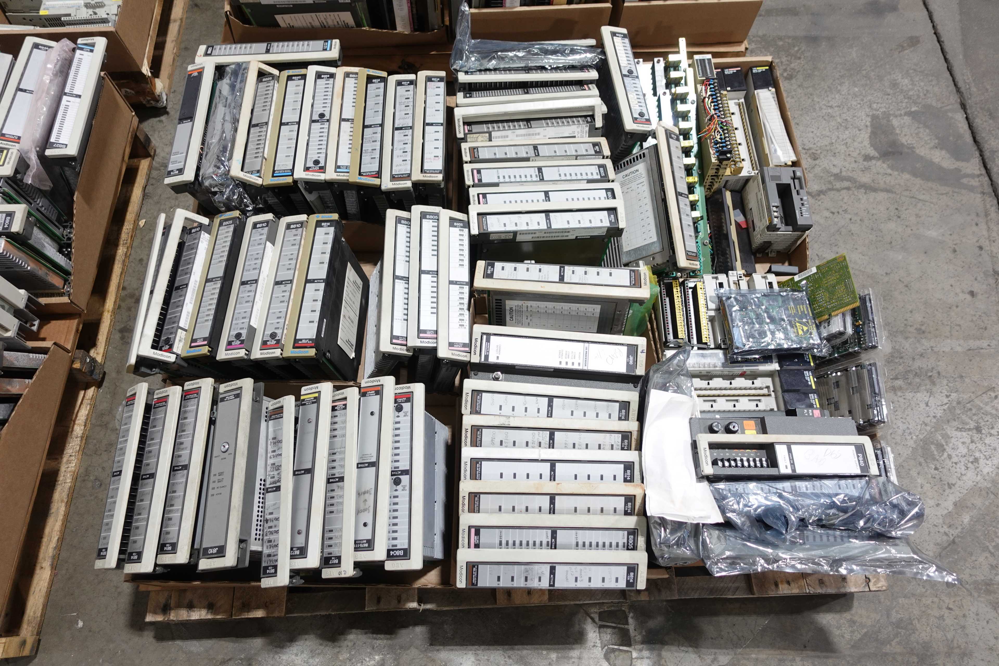 4 PALLETS OF ASSORTED AUTOMATION - AUTOMATION & CONTROLS