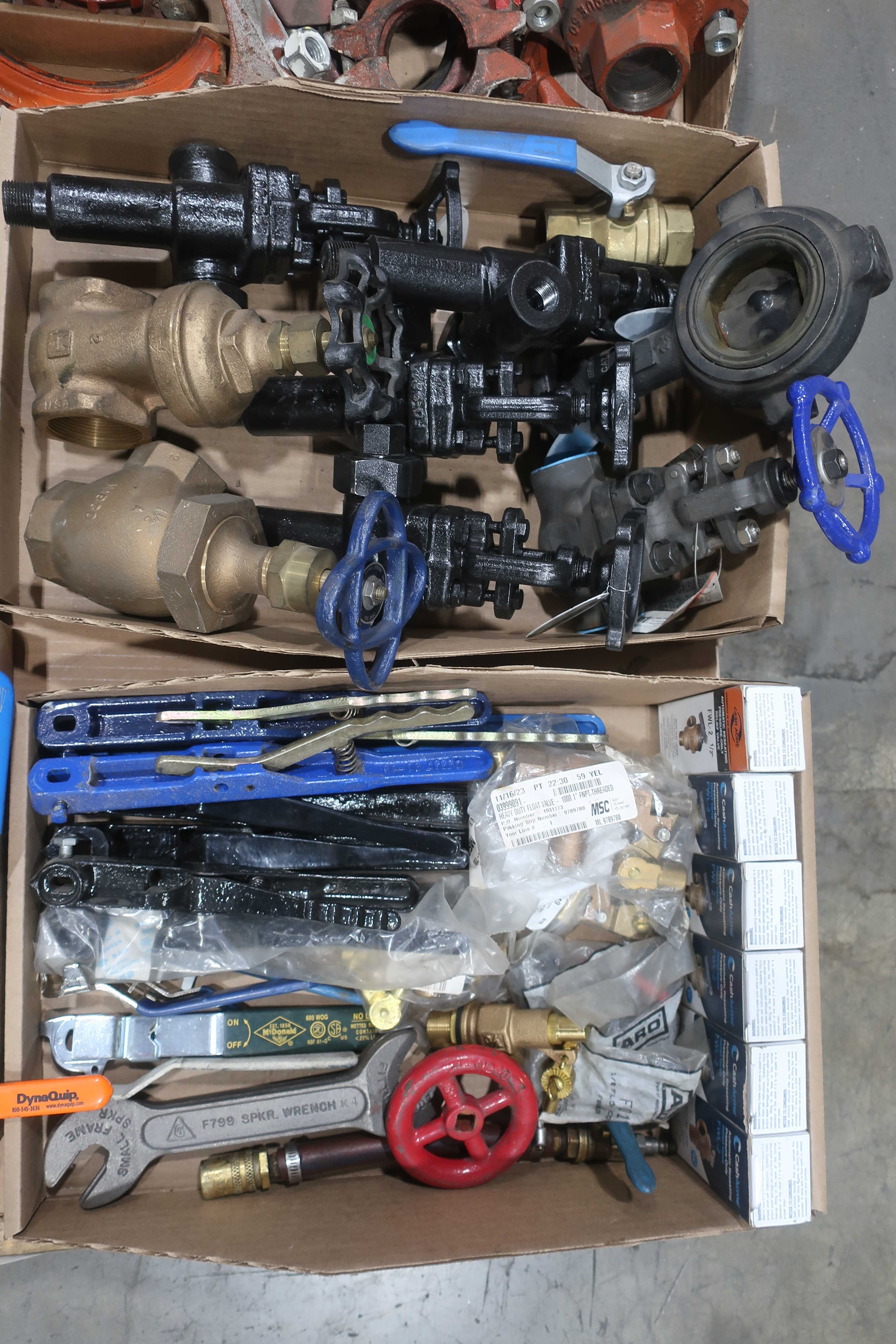 4 PALLETS OF ASSORTED HYDRAULIC, PNEUMATIC, AND MANUAL VALVES AND CYLINDERS - VALVE PARTS & ACCESSORIES