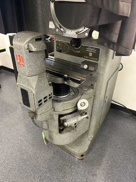 JONES & LAMSON FC-14 OPTICAL COMPARATOR - OPTICAL COMPARATORS