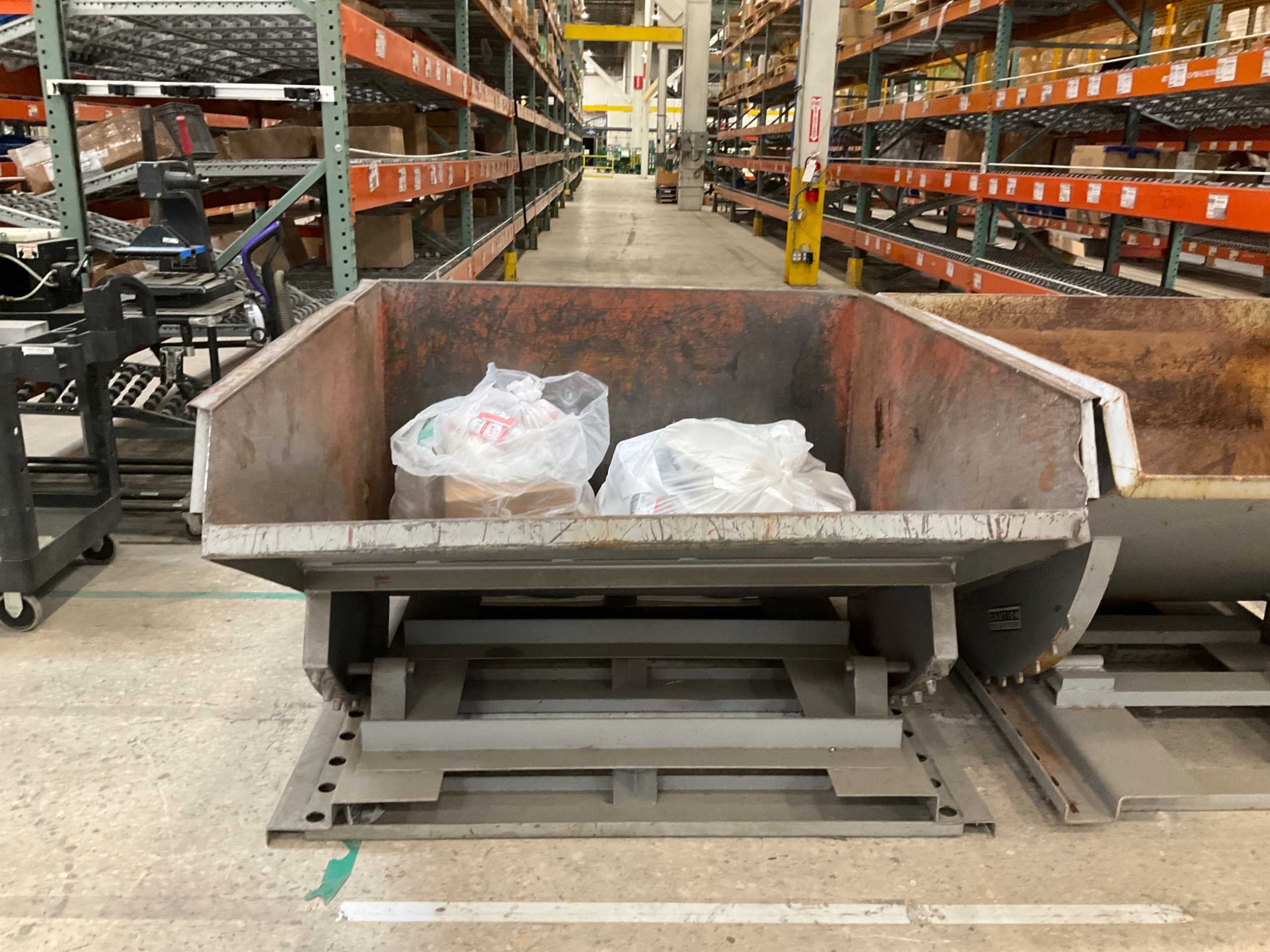 SELF DUMPING HOPPER - SELF DUMPING HOPPERS