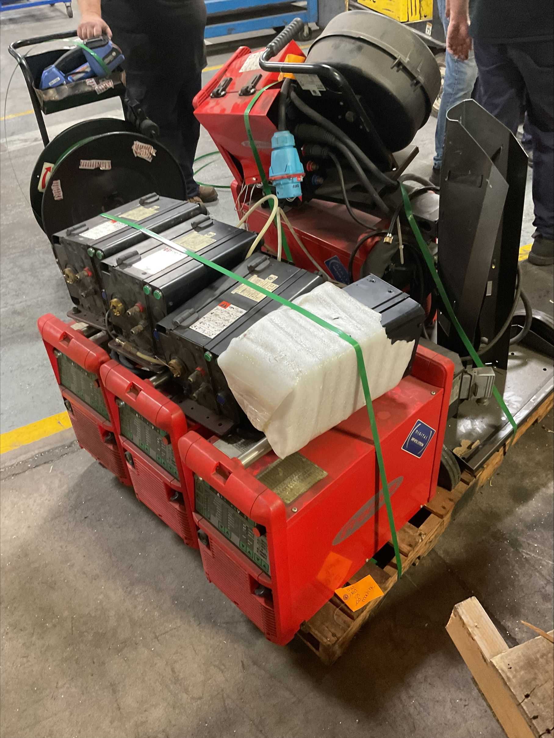 QTY 4: FRONIUS WELDERS W/MISC PARTS - WELDERS