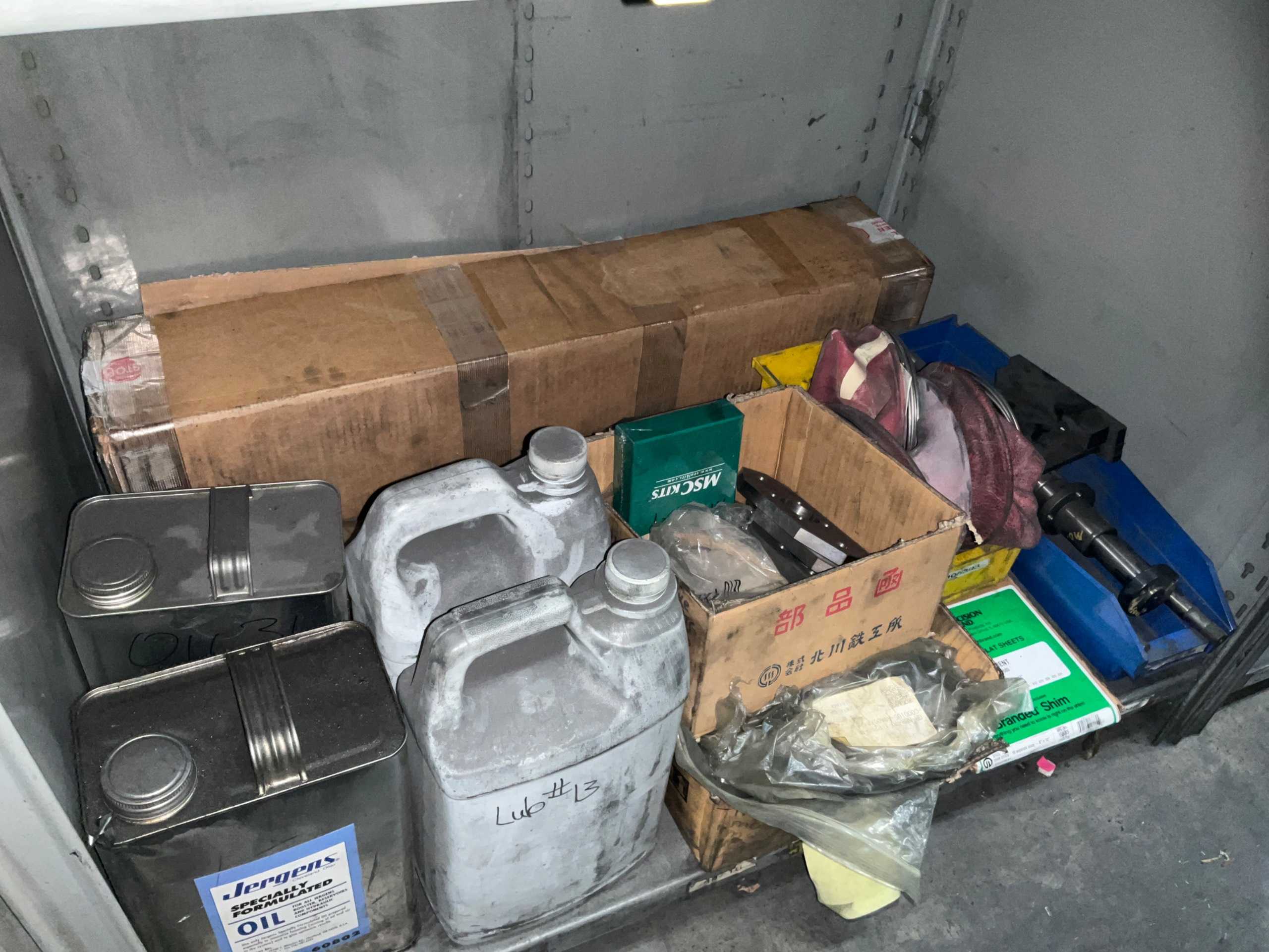 BULK QTY OF INDUSTRIAL PARTS - INDUSTRIAL PARTS