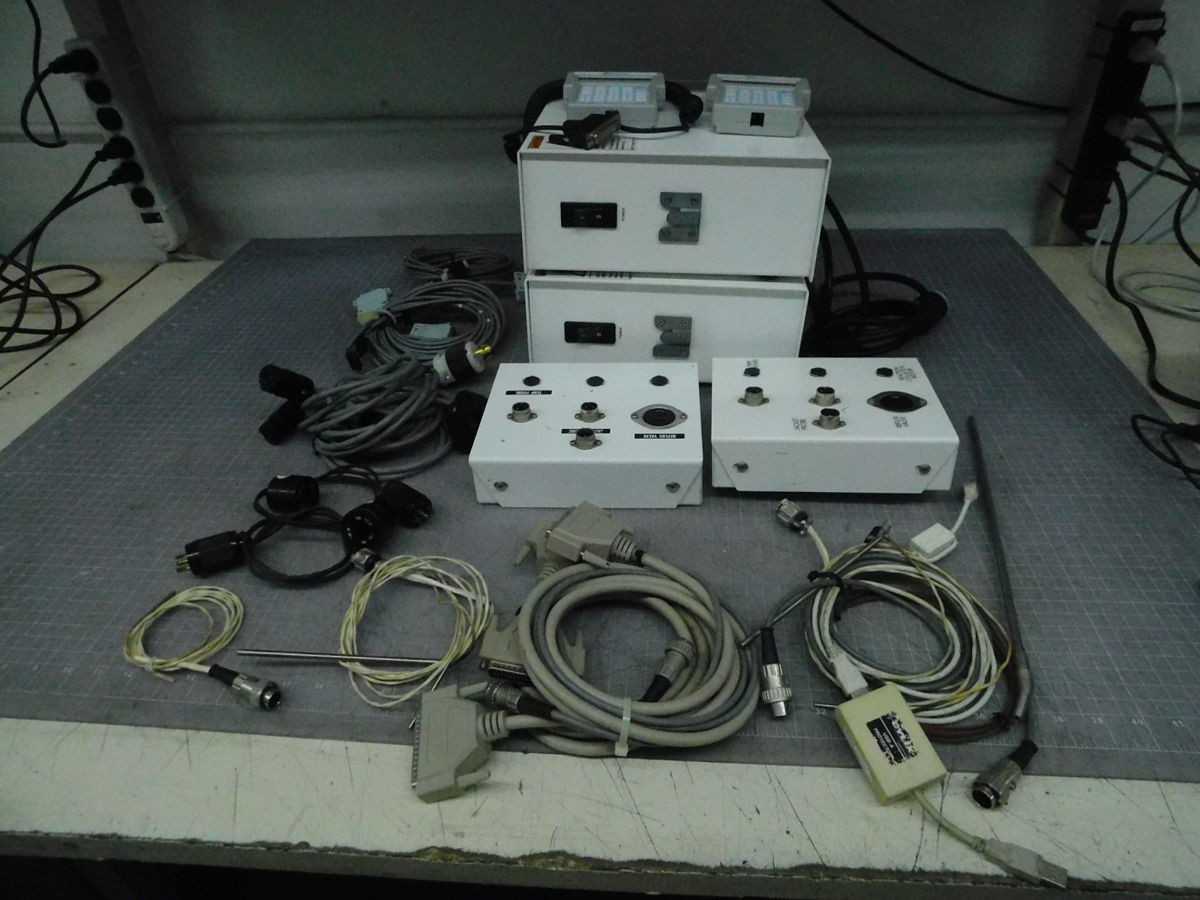 LOT OF 2 B/R INSTRUMENT M690 SOLVENT RECYCLER SYSTEM - LAB & SCIENTIFIC