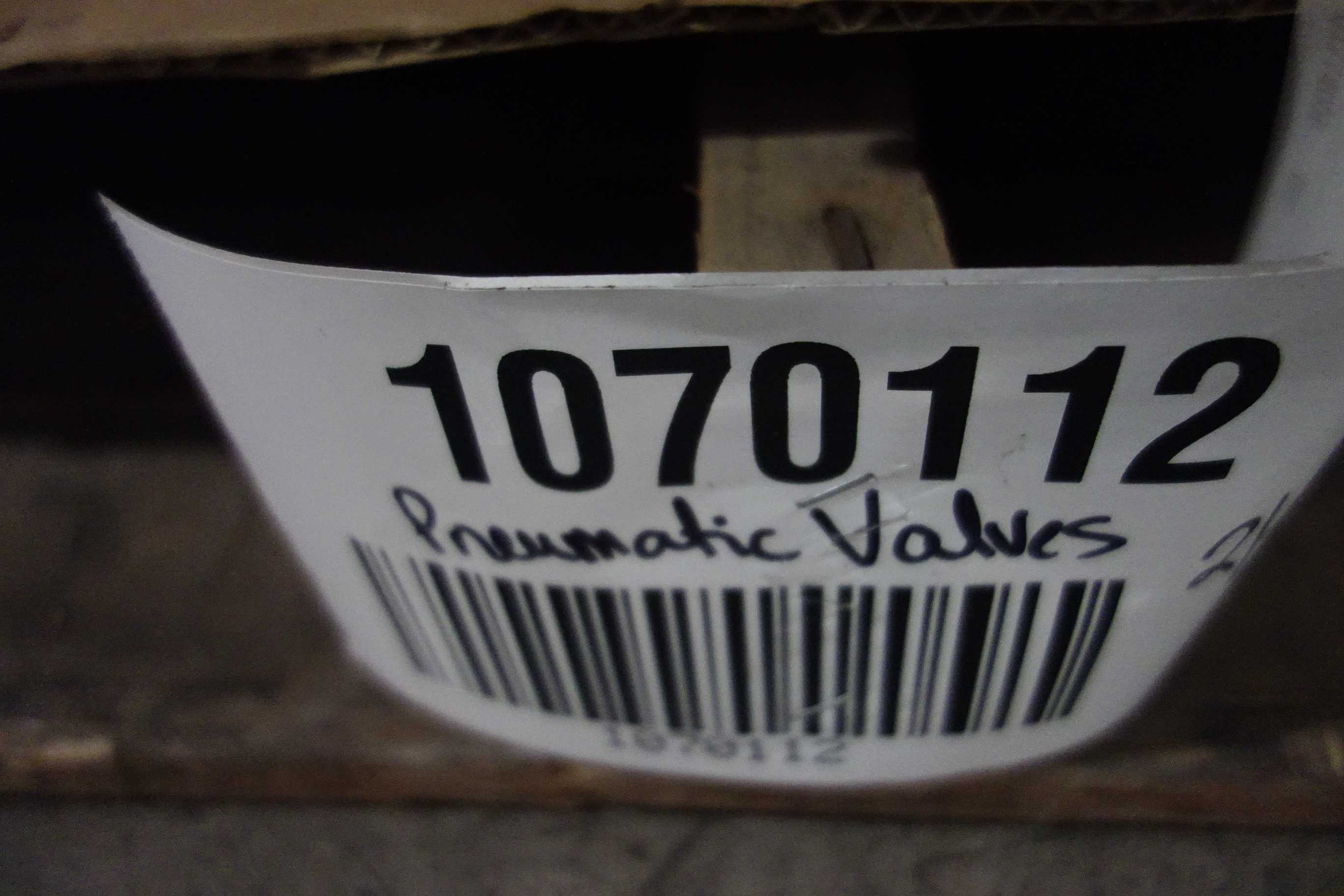 3 PALLETS OF ASSORTED PNEUMATIC VALVES - PNEUMATIC VALVE