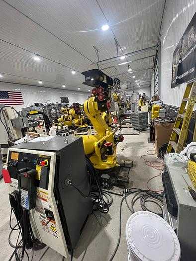 2014 FANUC R-2000IB/200R ROBOT, 200KG PAYLOAD, 3095MM REACH, R-30IA CONTROLLER - ARTICULATED ROBOTS