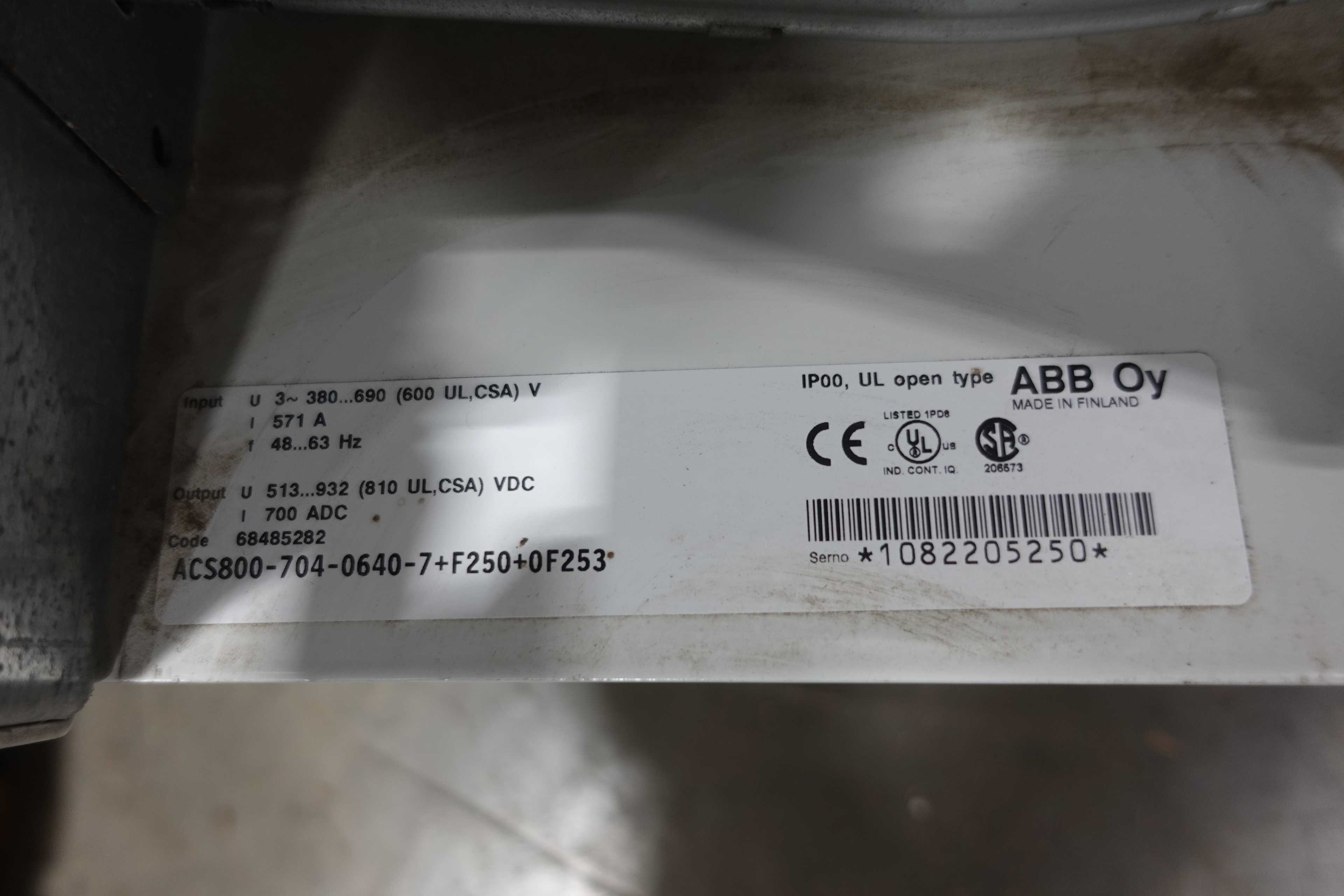 LOT OF 2 ABB ACS800-704-0640-7+F250+0F253 MULTIDRIVE RECTIFIER - AUTOMATION & CONTROLS
