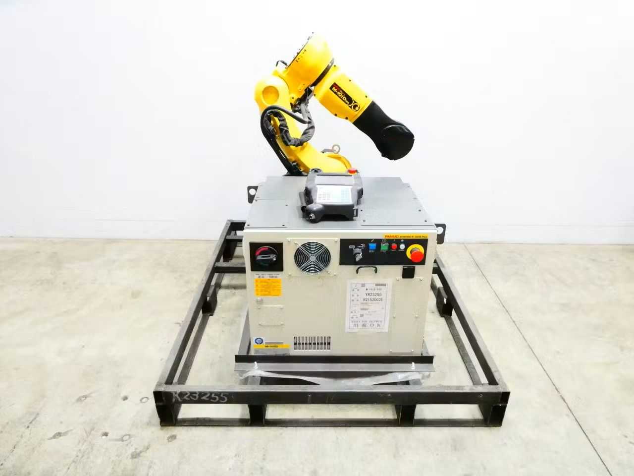 SKU 1744176 - FANUC M-10ID/16S A05B-1227-B422 R-30IB A05B-2611-B222 ROBOT, 440-480V-AC, 3 PH SKU 1744176 - FANUC M-10ID/16S A05B-1227-B422 R-30IB A05B-2611-B222 ROBOT, 440-480V-AC, 3 PH