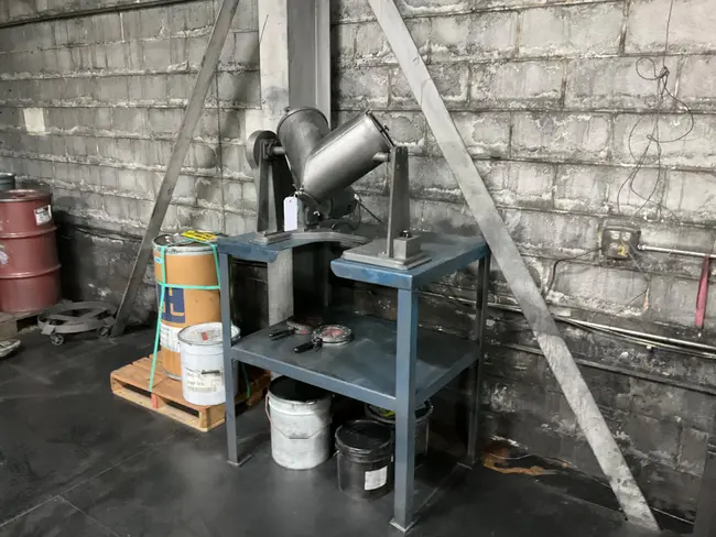 TWIN SHELL DRY BLENDER - undefined