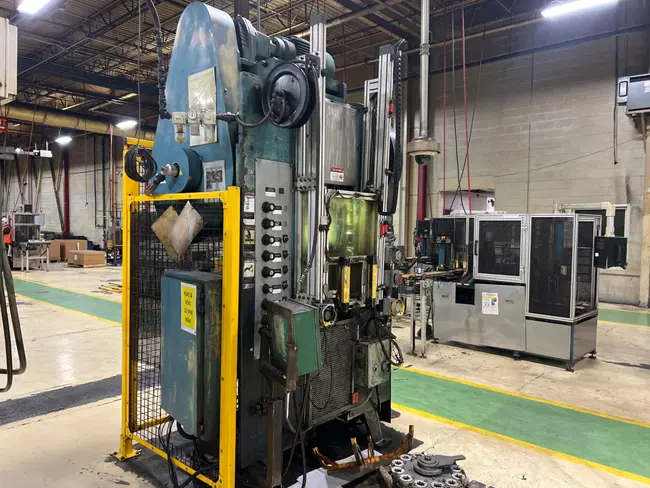 GASBARRE 45 TON COMPACTING PRESS - undefined