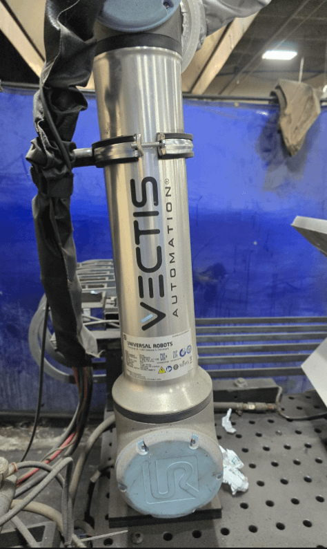 2021 UNIVERSAL ROBOTS UR10E ROBOT & CONTROLLER ASSEMBLY WITH WELDER - COLLABORATIVE ROBOTS