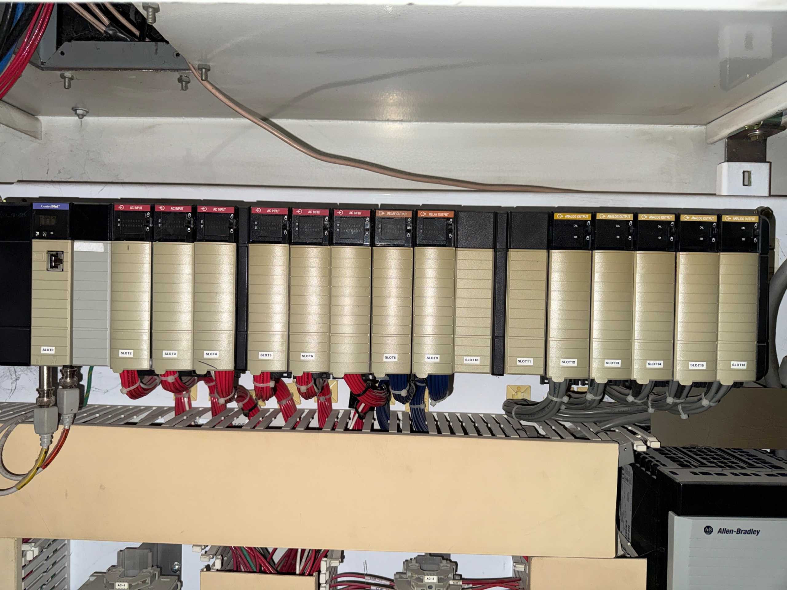 BULK QTY OF ALLEN-BRADLEY PLC MODULES - PLC MODULES