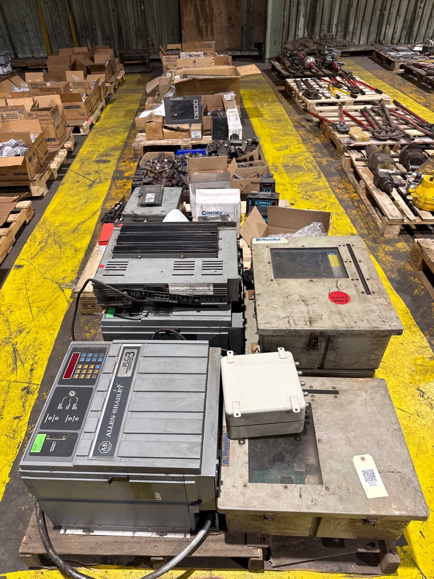 BULK QTY OF AUTOMATION & CONTROLS - AUTOMATION & CONTROLS